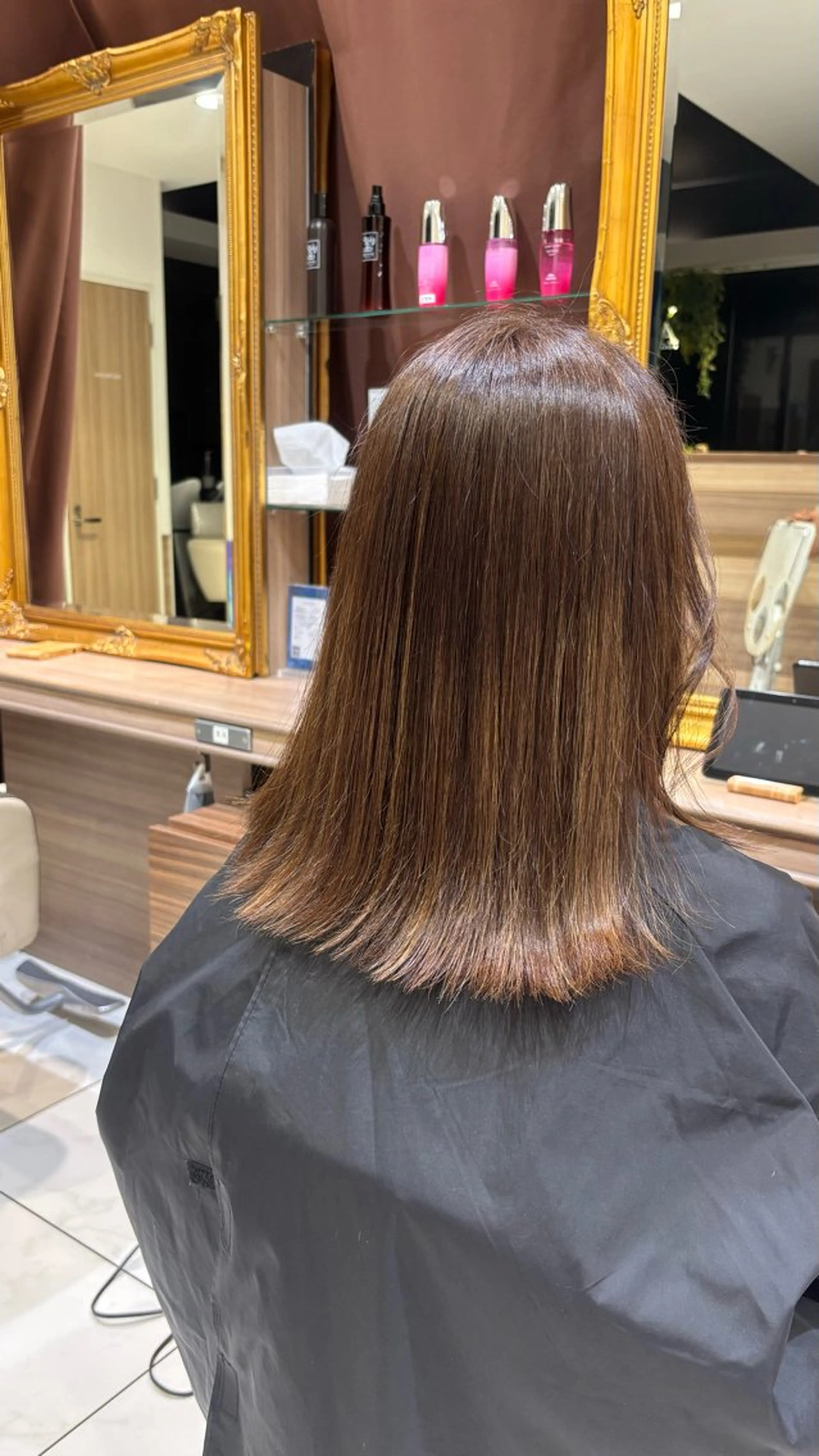 セミロング 土谷 寧音のヘアスタイル