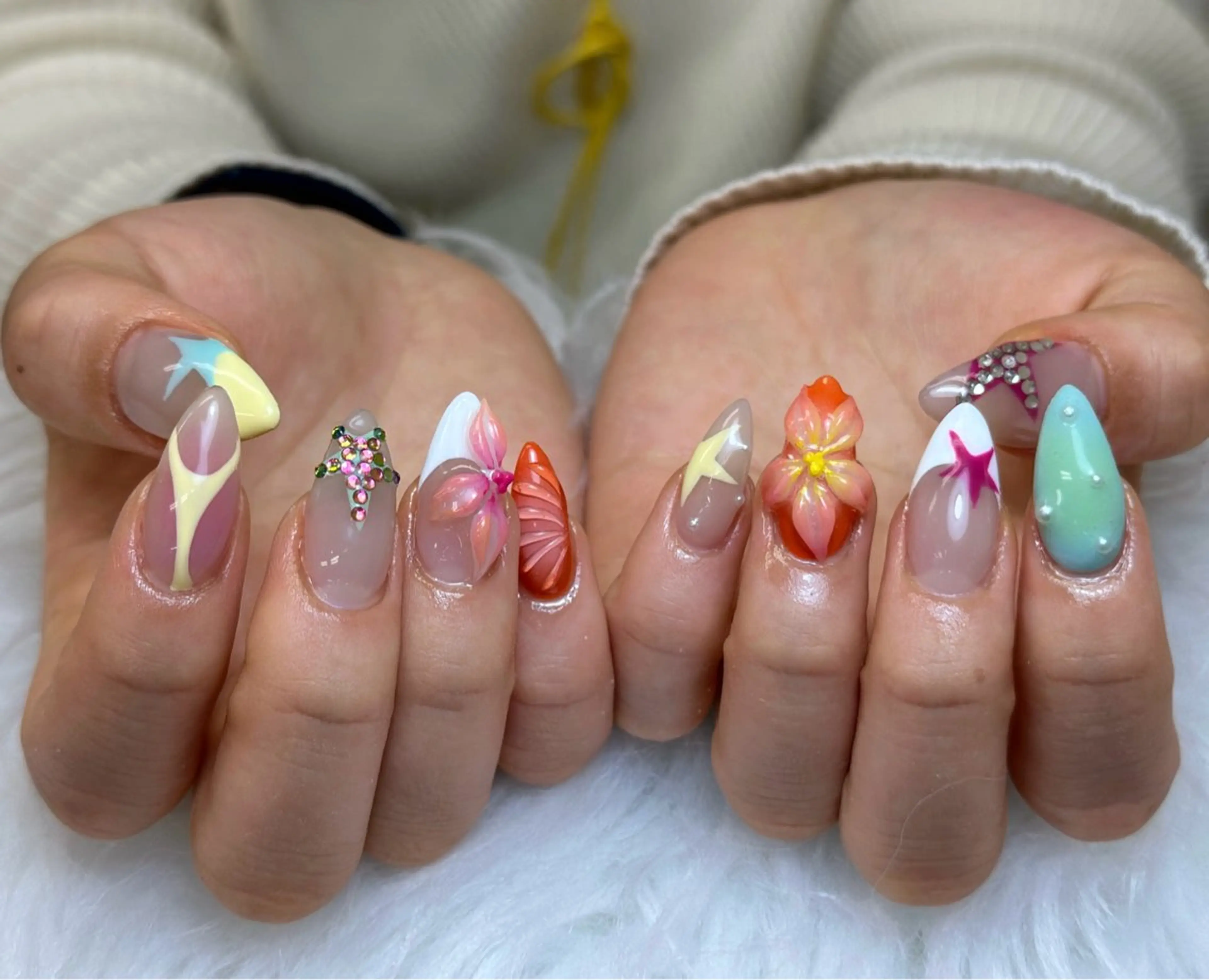 ネイル アートネイル フレンチネイル ジェルネイル キラキラネイル 大理石ネイル(マーブル) ハンドネイル chan chanのネイルデザイン