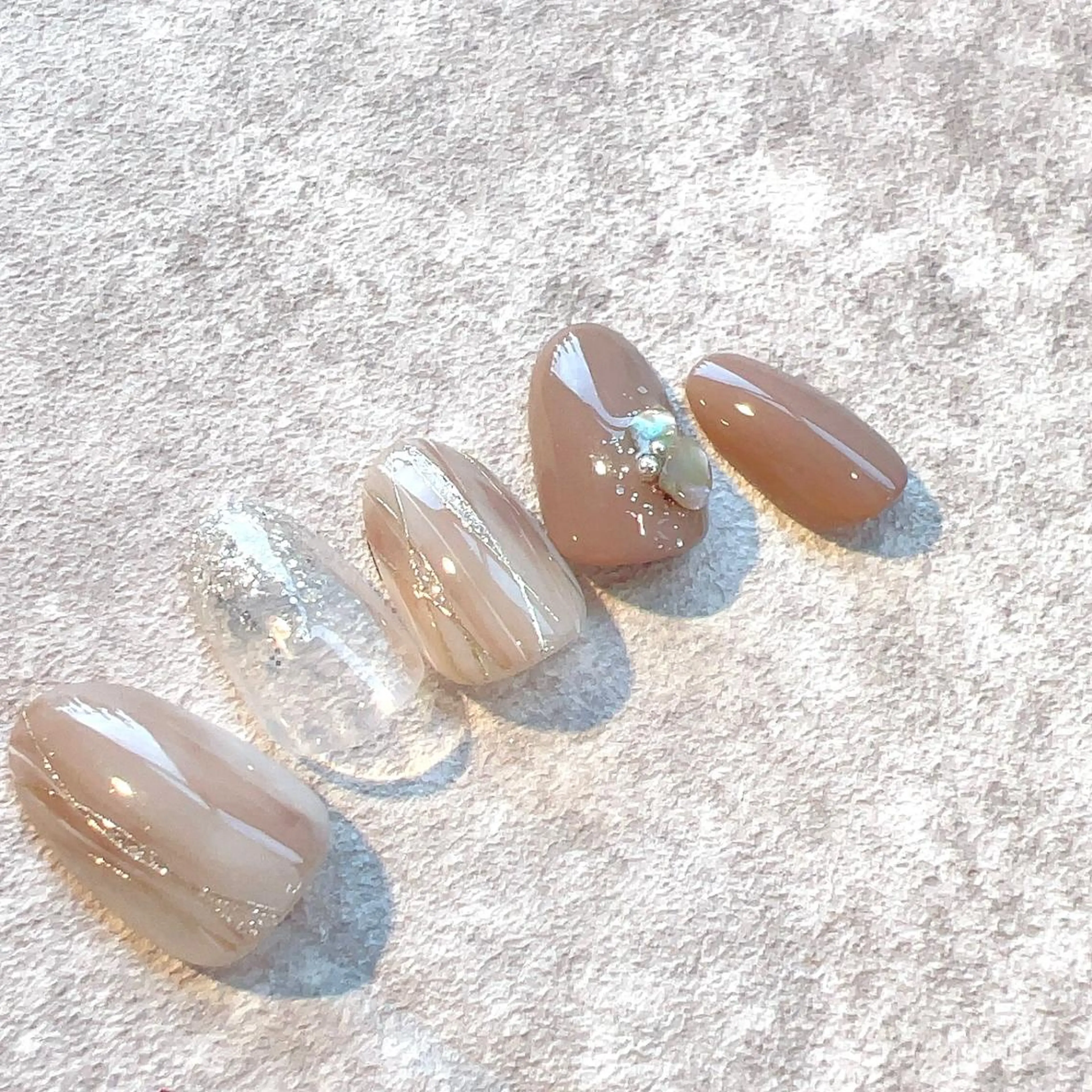 ネイル Momoka 𓅿𖤣𖥧のネイルデザイン