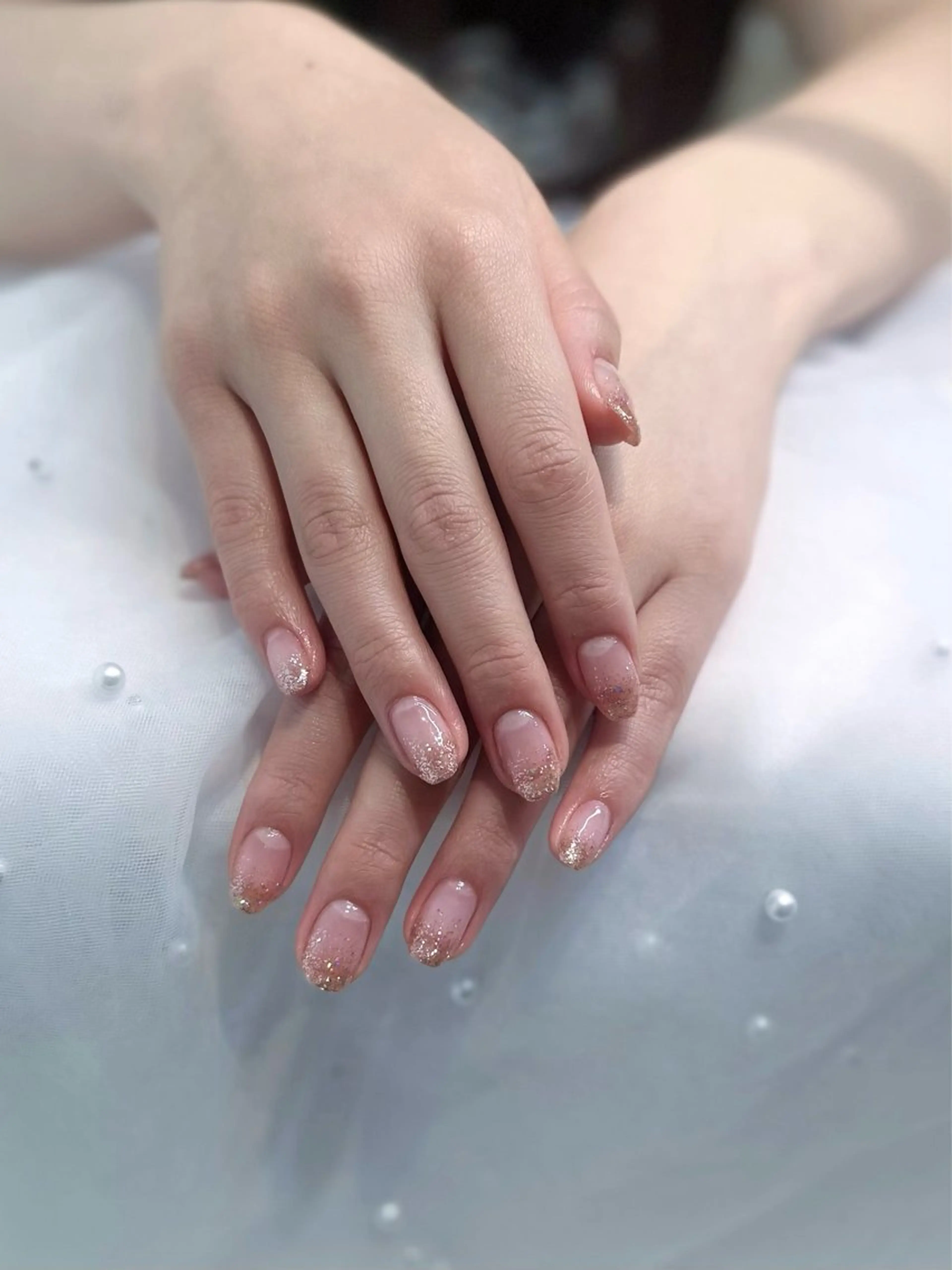 ネイル ゴールド ピンク ハンドネイル ハンドケア 𝒚𝒖𝒛𝒖 ˖ ࣪⊹のネイルデザイン