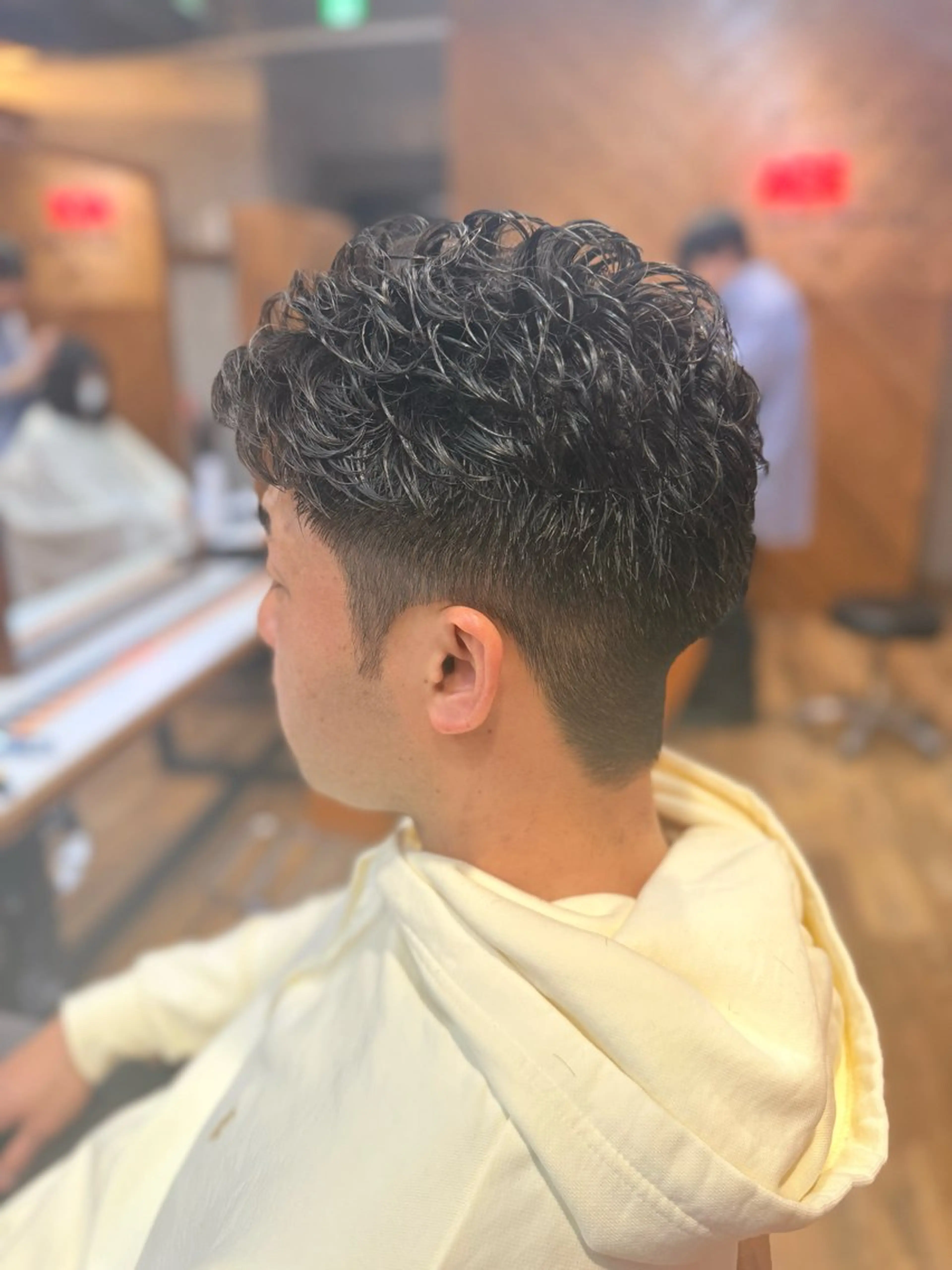 ショート パーマ ヘアアレンジ メンズ カット パーマ トリートメント レイヤー/髪質改善/ メンズ/北 啓吾のヘアスタイル