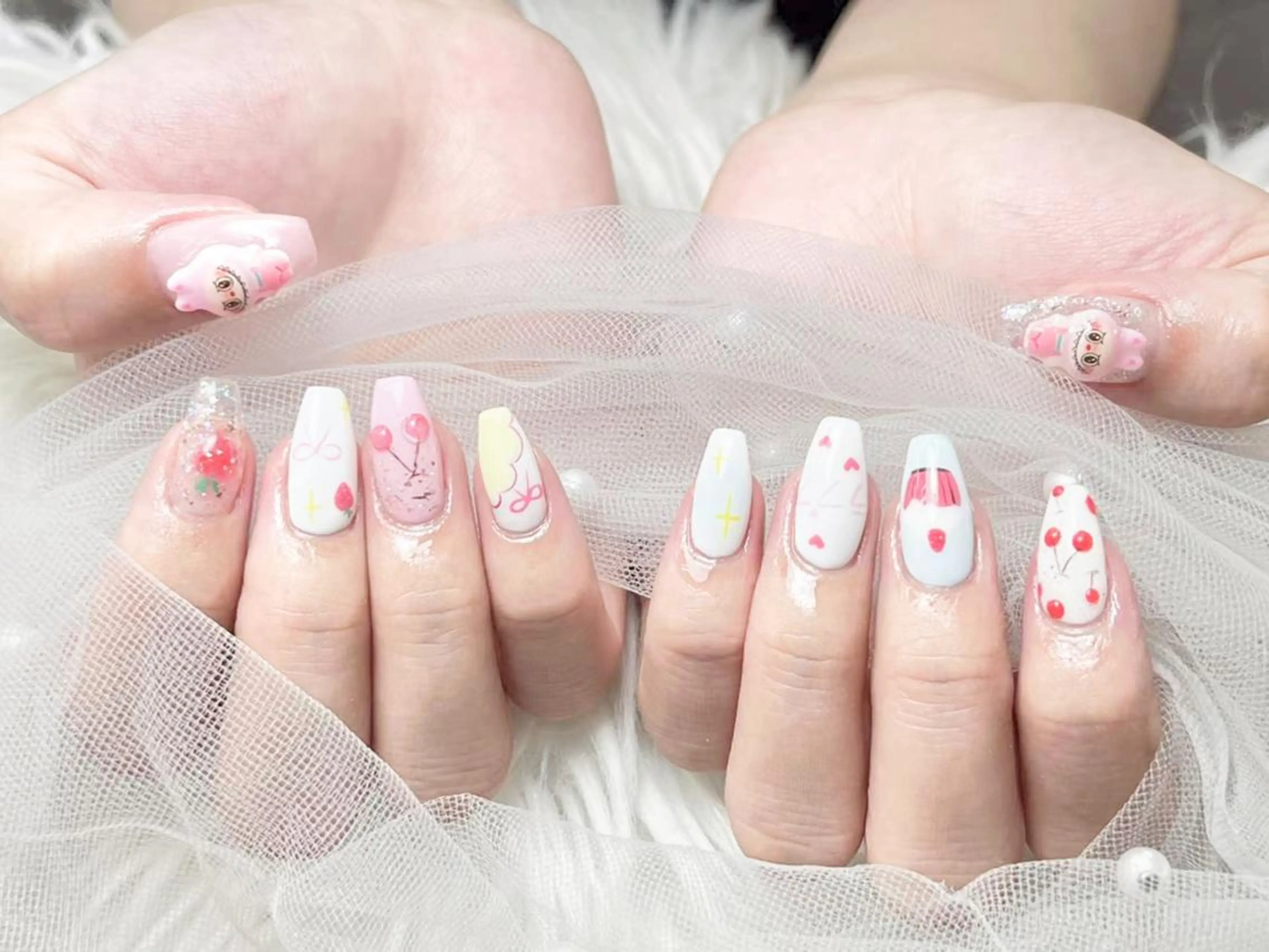 メンズ ネイル アートネイル フレンチネイル ジェルネイル キラキラネイル パラジェル Bloom kabukiのネイルデザイン