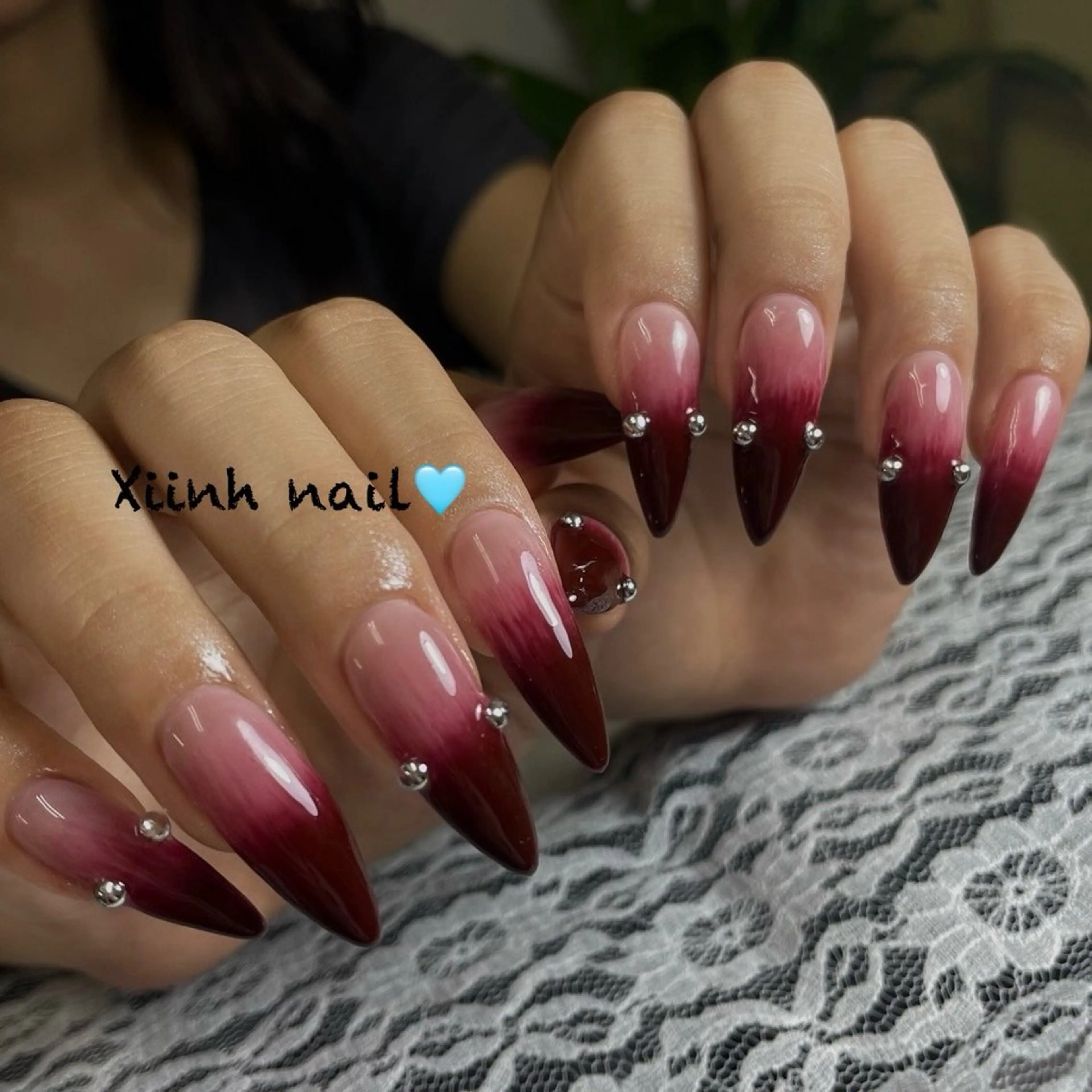 ネイル チークネイル 桜ネイル フットネイル フレンチネイル ジェルネイル ハンドネイル XIINH NAIL SALONのネイルデザイン