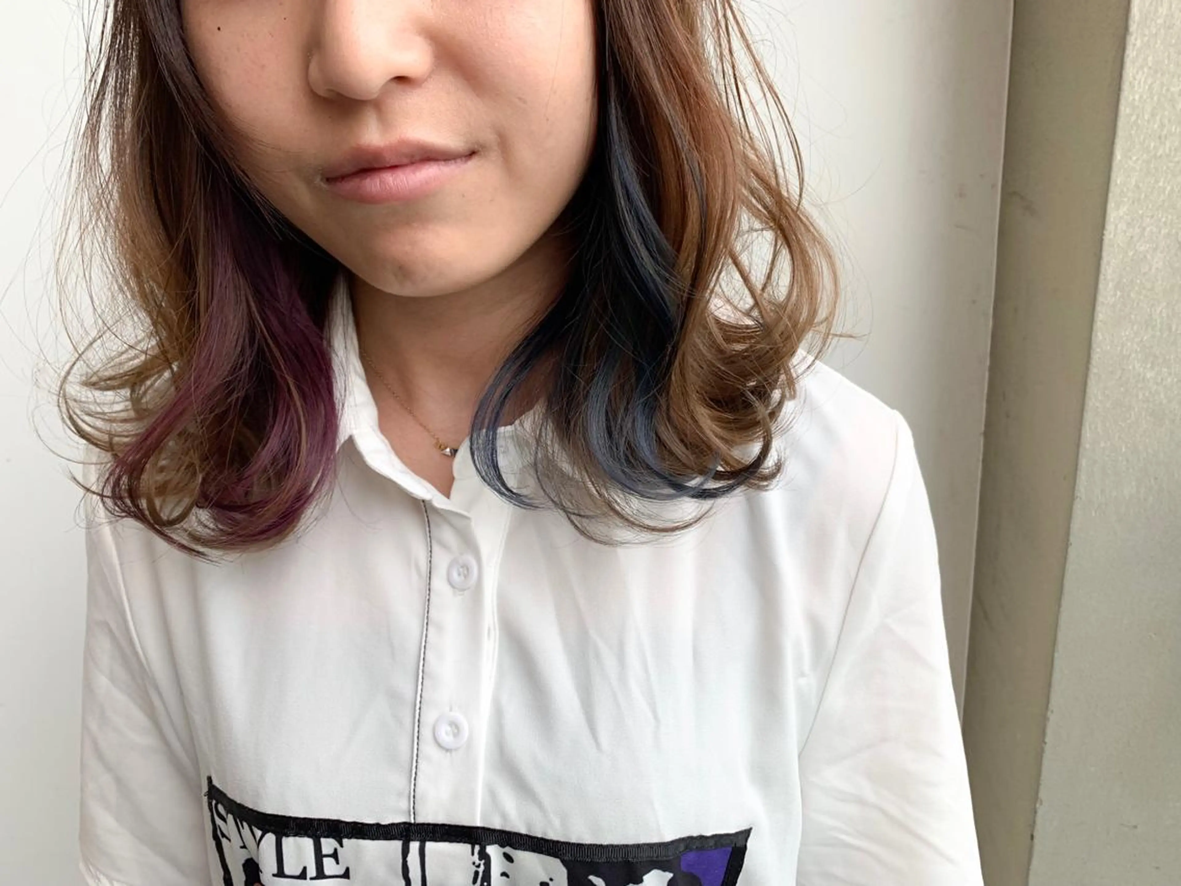 ミディアム カラー インナーカラー ヘアカラー トリートメント Beach 代表 KENTAのヘアスタイル