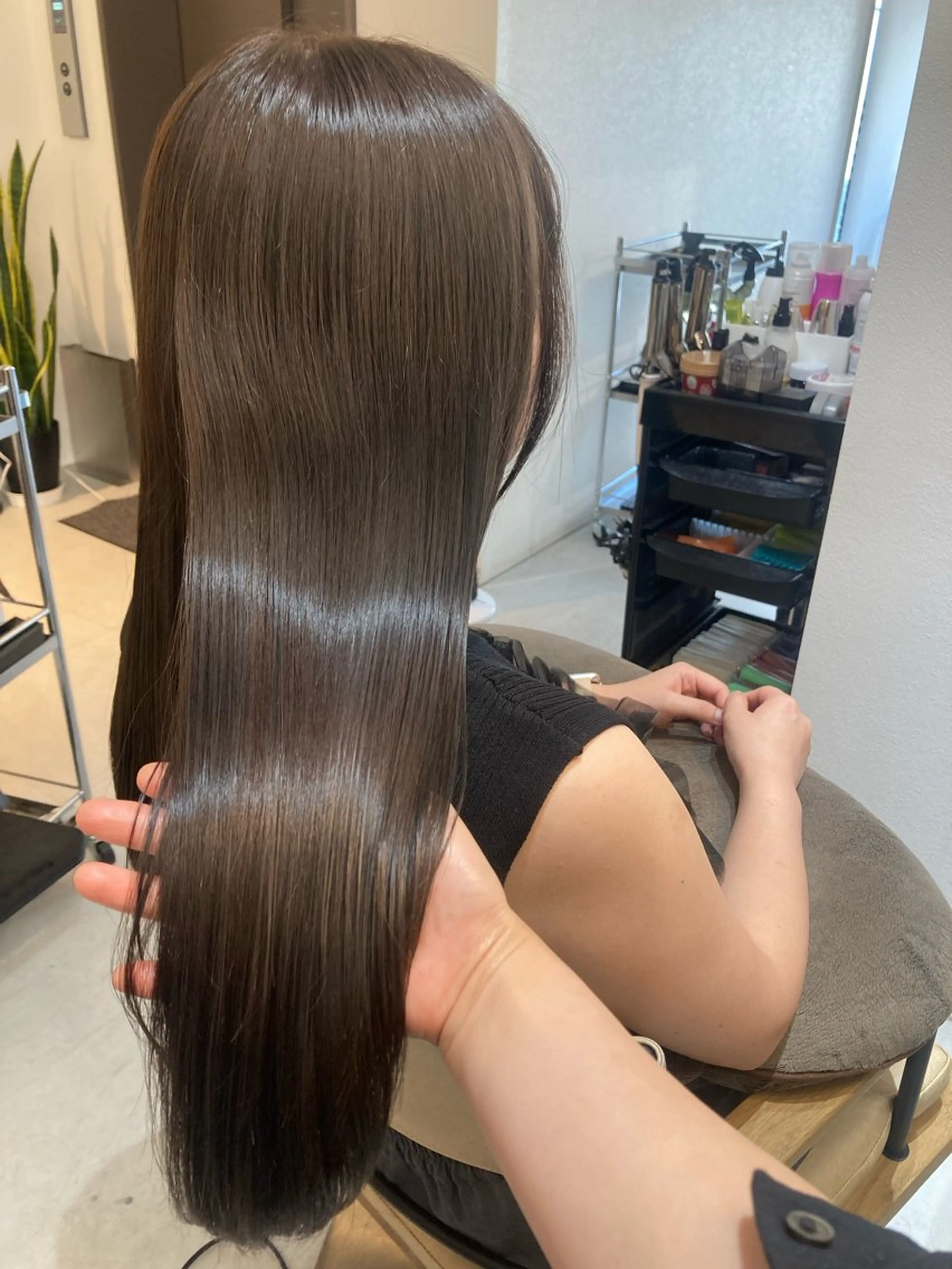 ロング カット ヘアカラー トリートメント ✨色持ちの良い艶 カラー✨蟹江真世のヘアスタイル