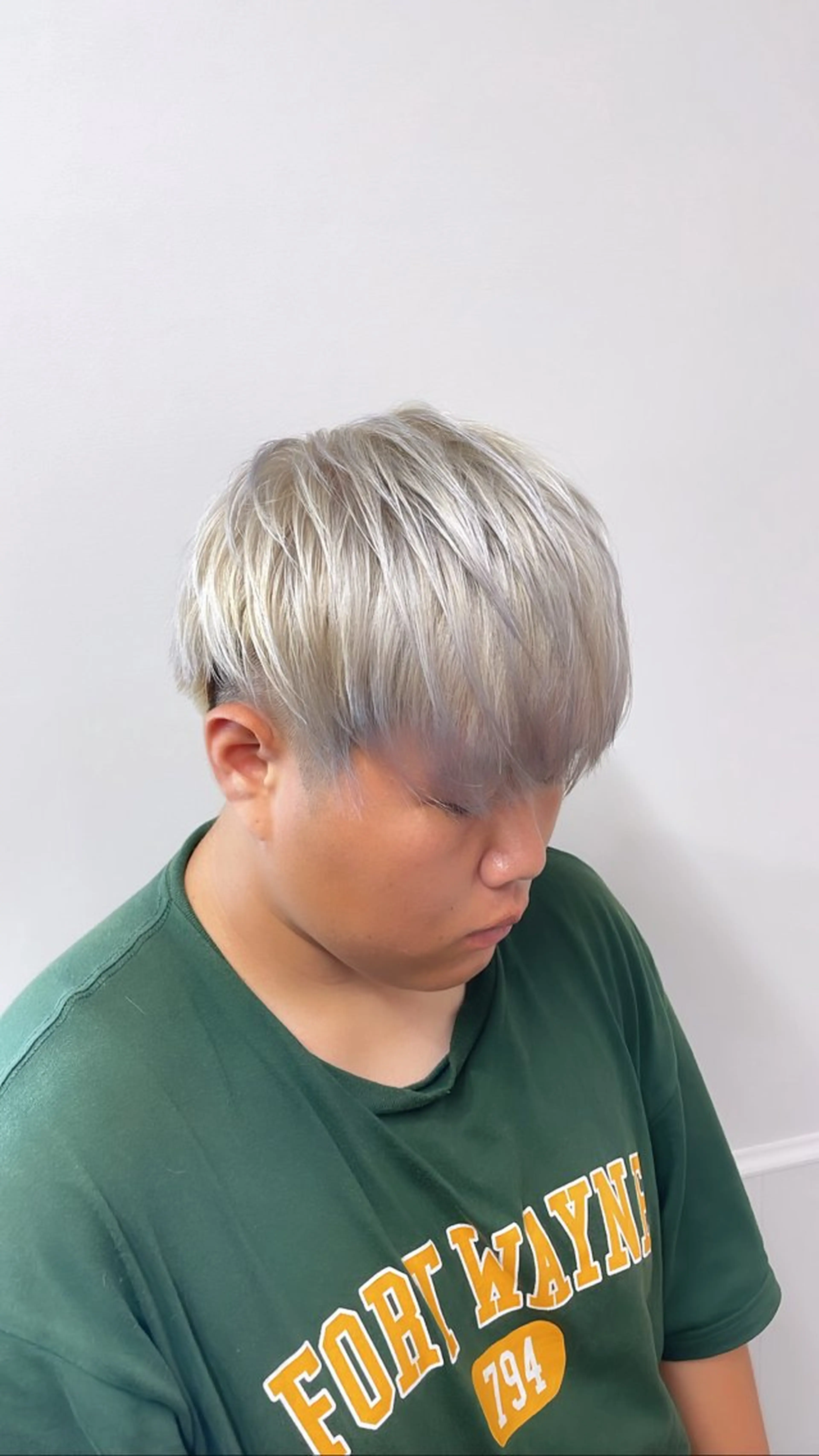 ショート カラー メンズ カット ヘアカラー トリートメント メンズ韓国ヘア👹 KAJIのヘアスタイル