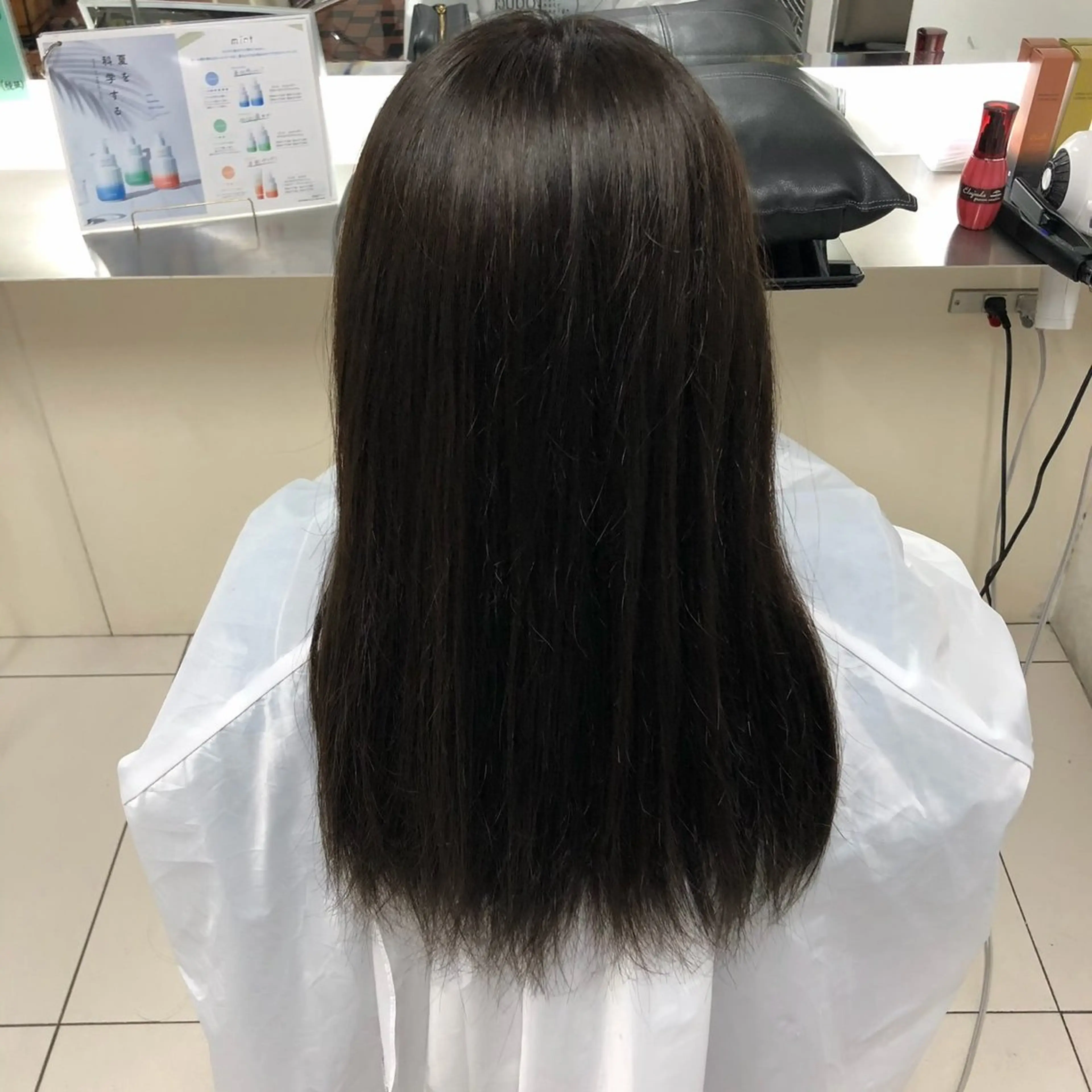 ロング 髪質改善 💠 韓国風うる艶/シオリのヘアスタイル