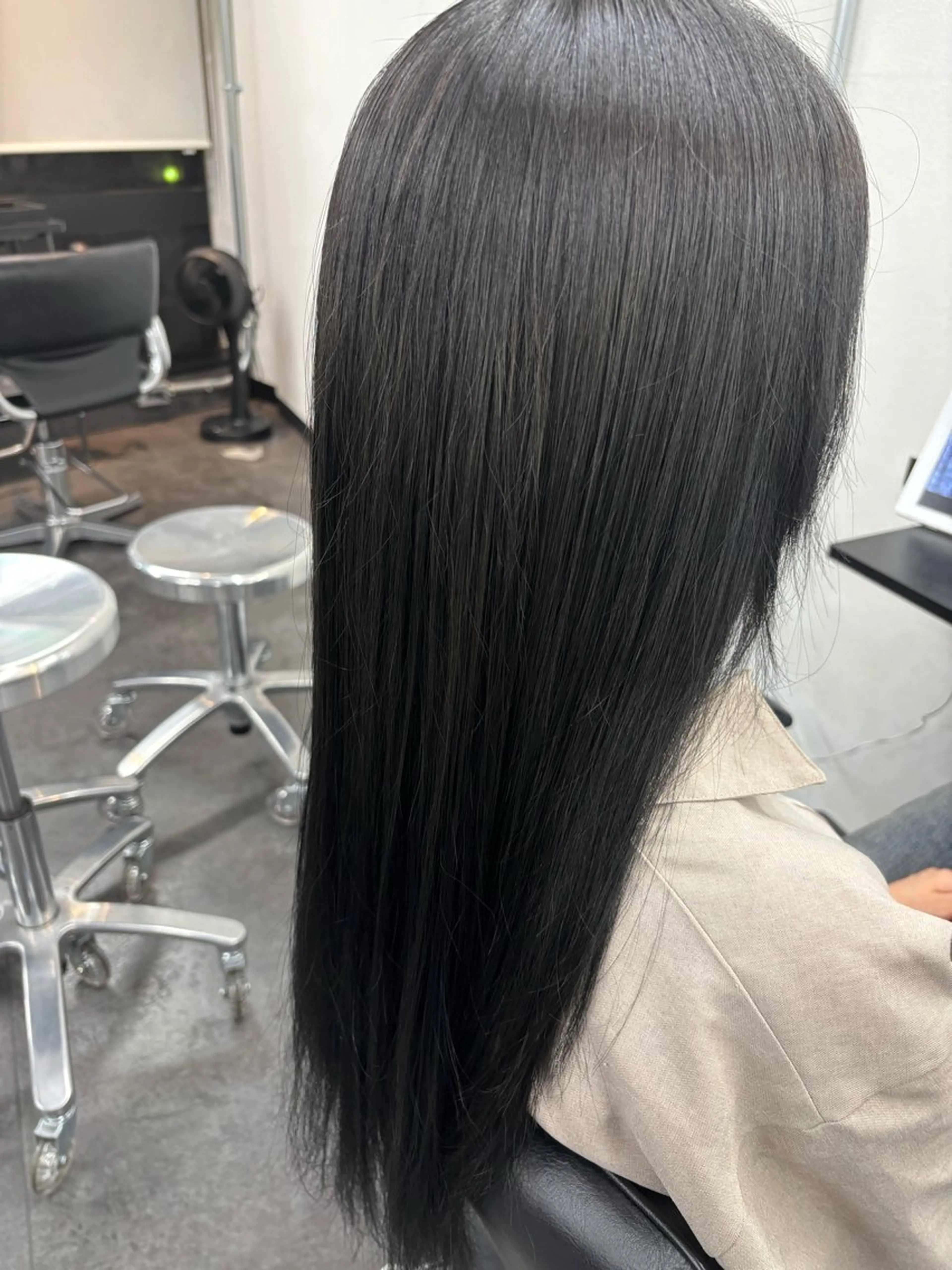 ロング カラー 透明感 カラー/国分寺のヘアスタイル