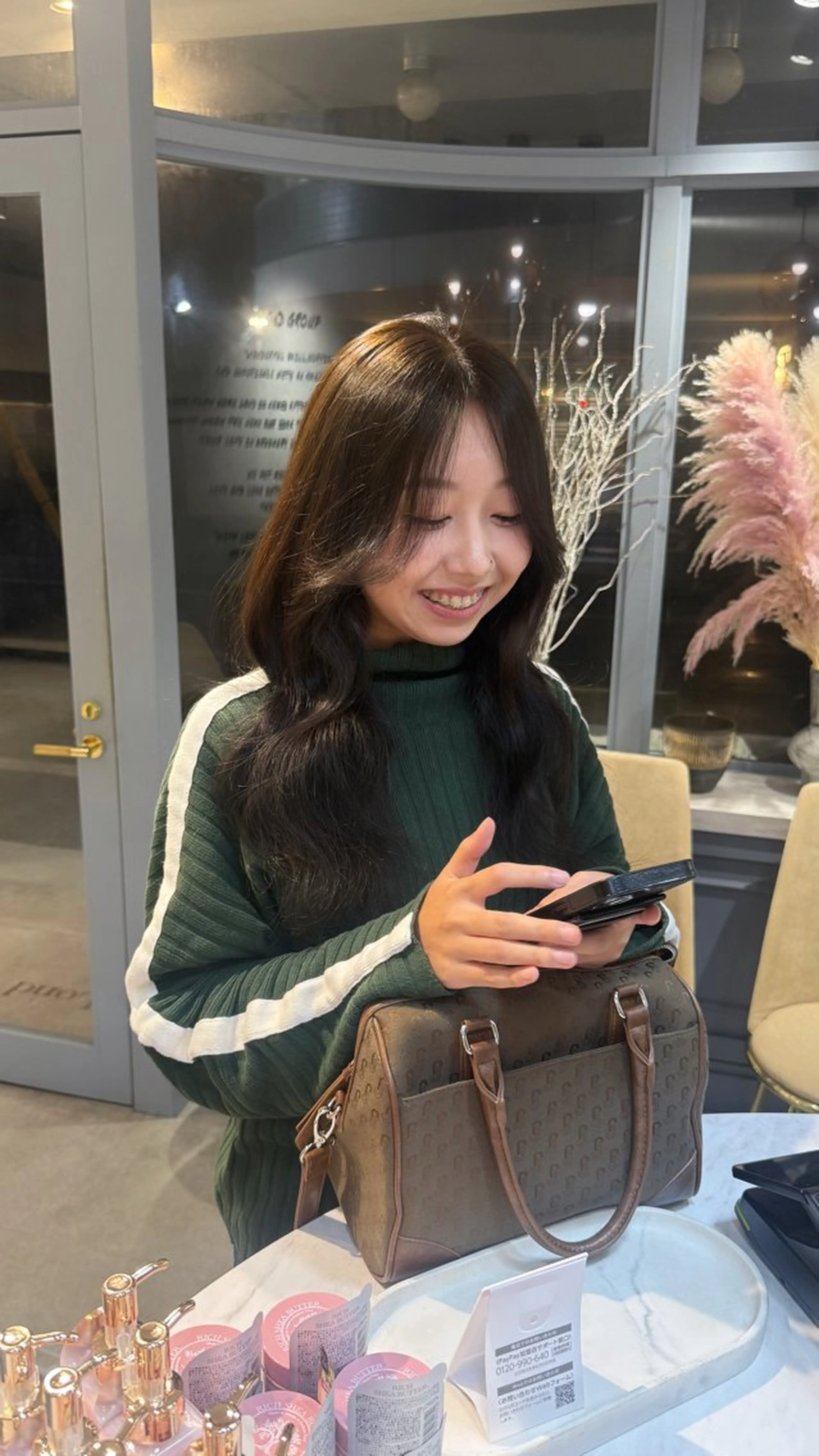 セミロング 🥣marumo koharu🥣のヘアスタイル