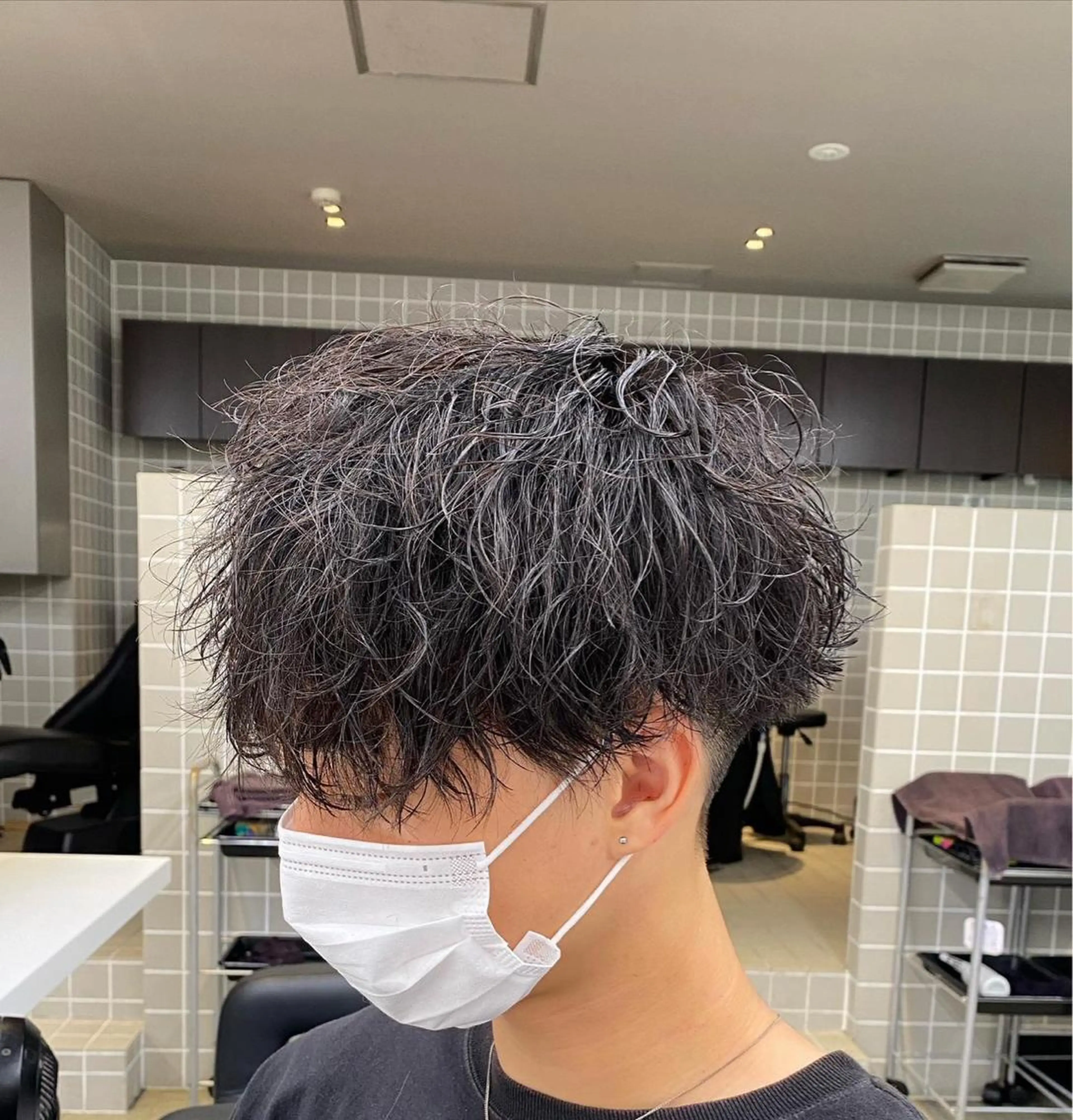パーマ メンズ men's特化 値段以上の仕上がりにのヘアスタイル