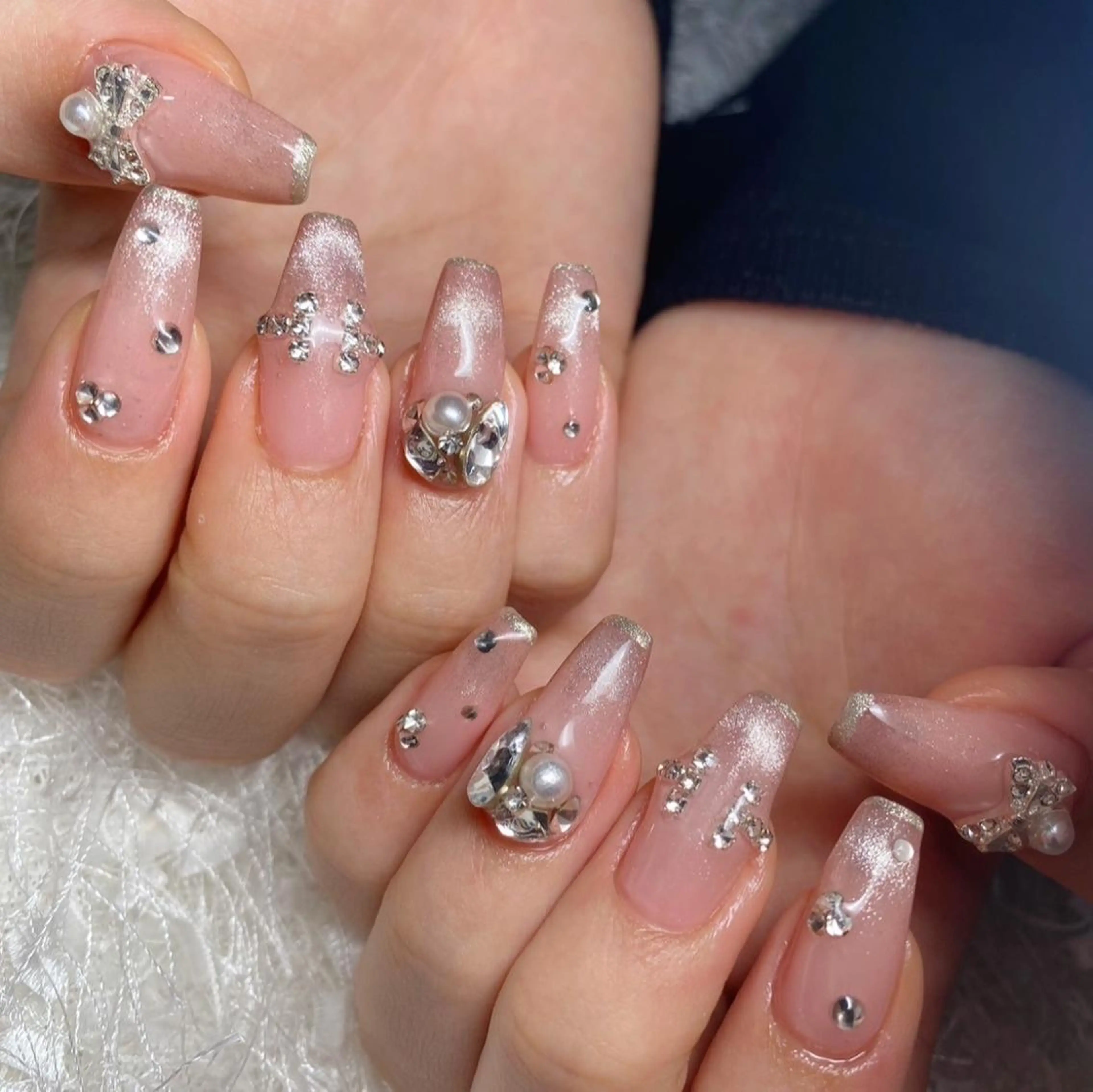 ネイル 長さ出し フレンチネイル ジェルネイル グラデーション 韓国ネイル ハンドネイル Nail&eye Belire 新宿のネイルデザイン