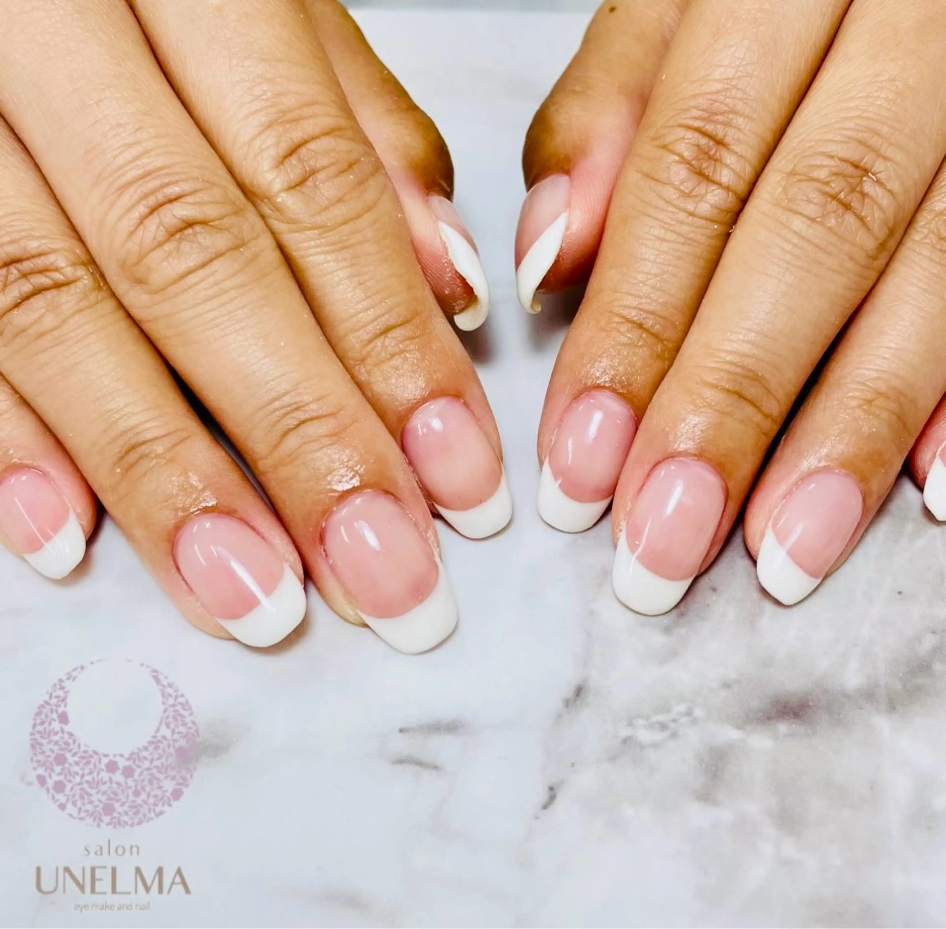 ネイル フレンチネイル 松井　遥 りとるうねるま所属のネイルデザイン