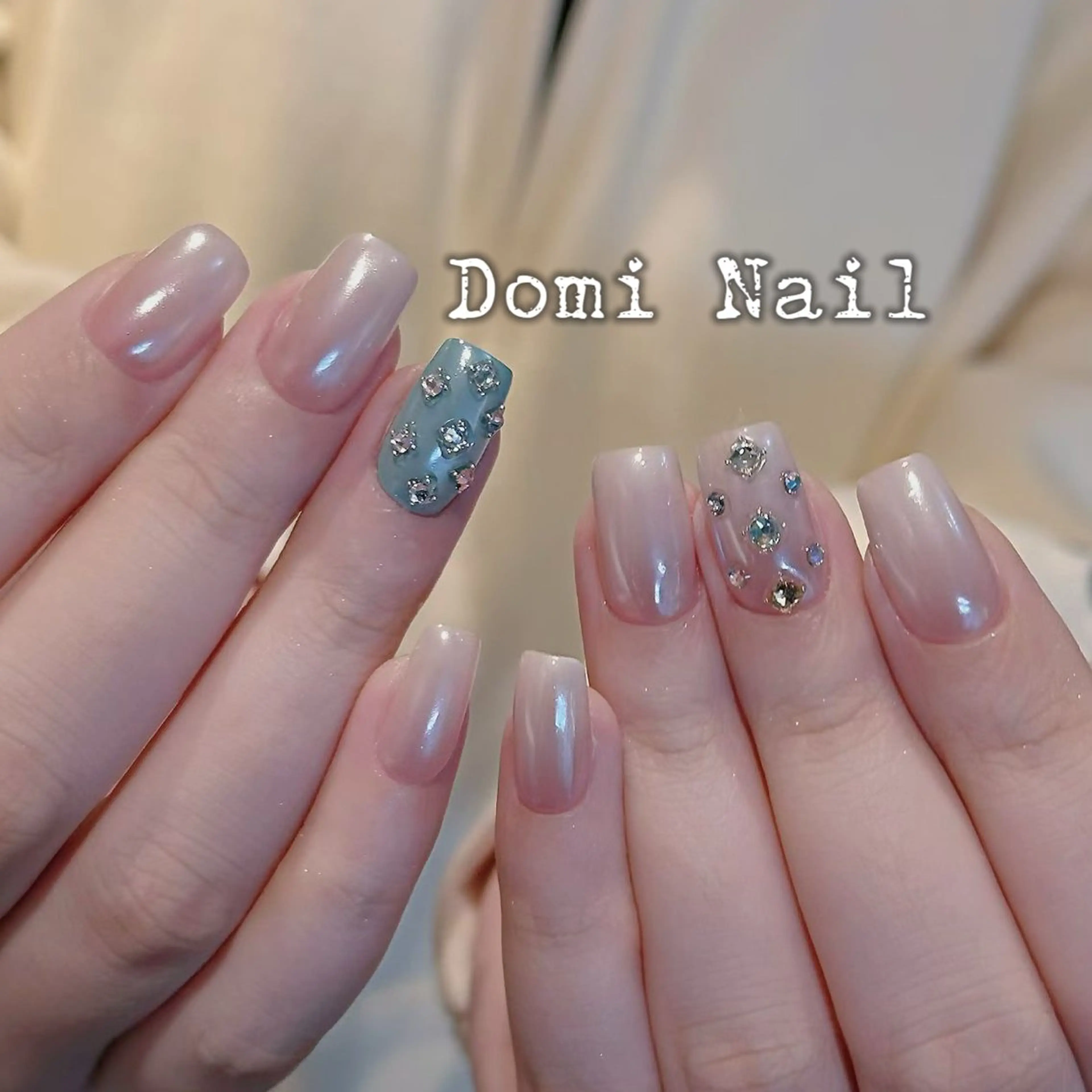 ネイル 持ち込み ハンドネイル Domi Nail Salonのネイルデザイン