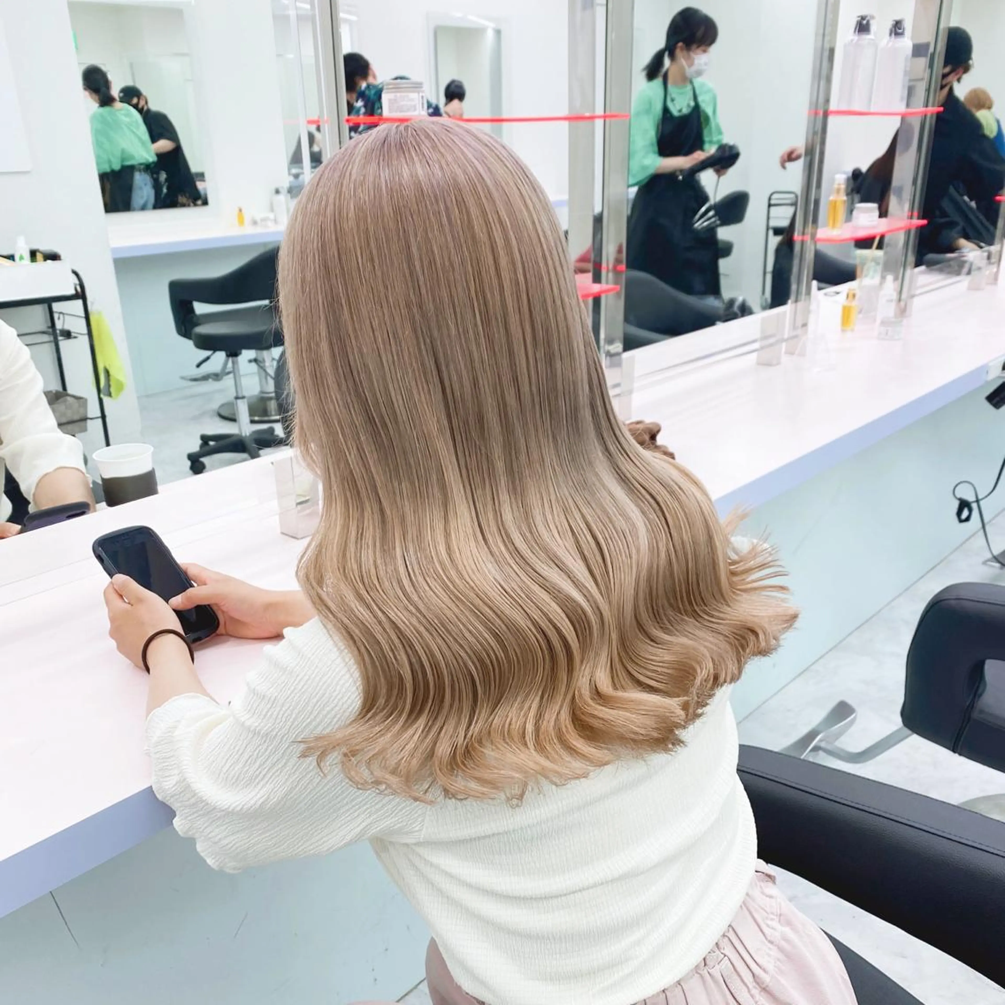 ロング 💕コテ巻き風パーマ 💕KEIYA 💕のヘアスタイル
