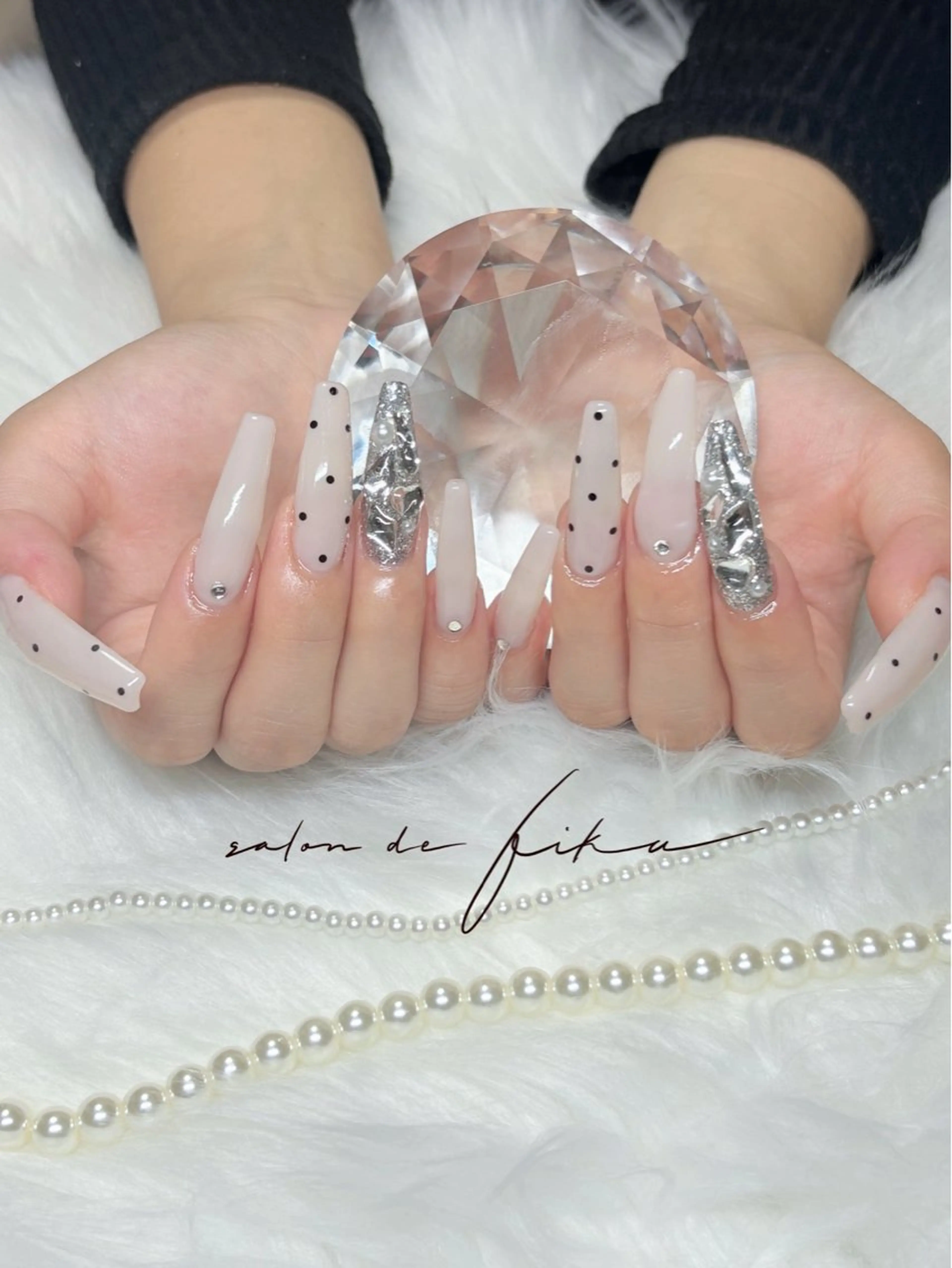 ネイル TOMO. Libのネイルデザイン