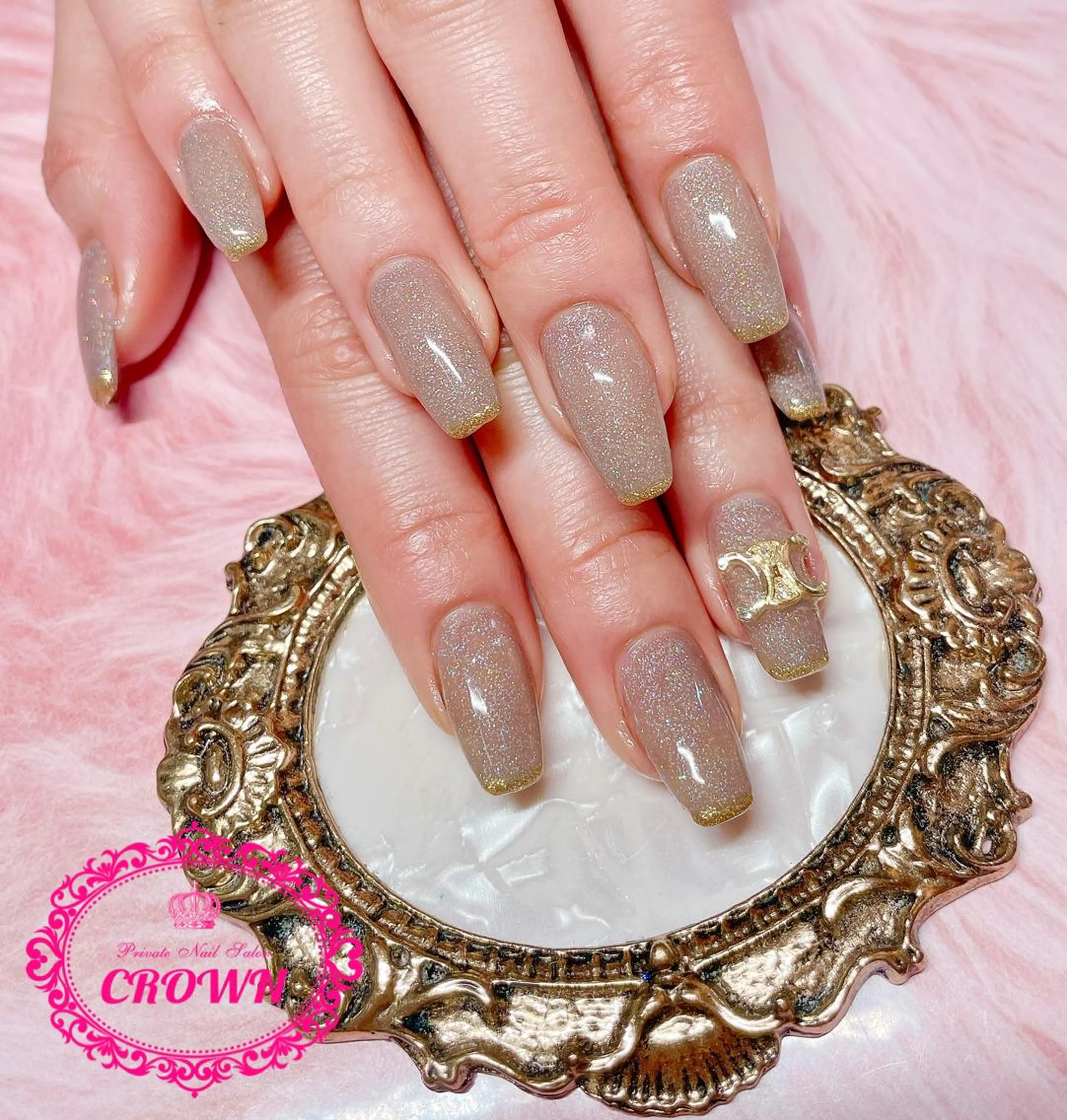 ネイル CROWN プライベートサロンのネイルデザイン