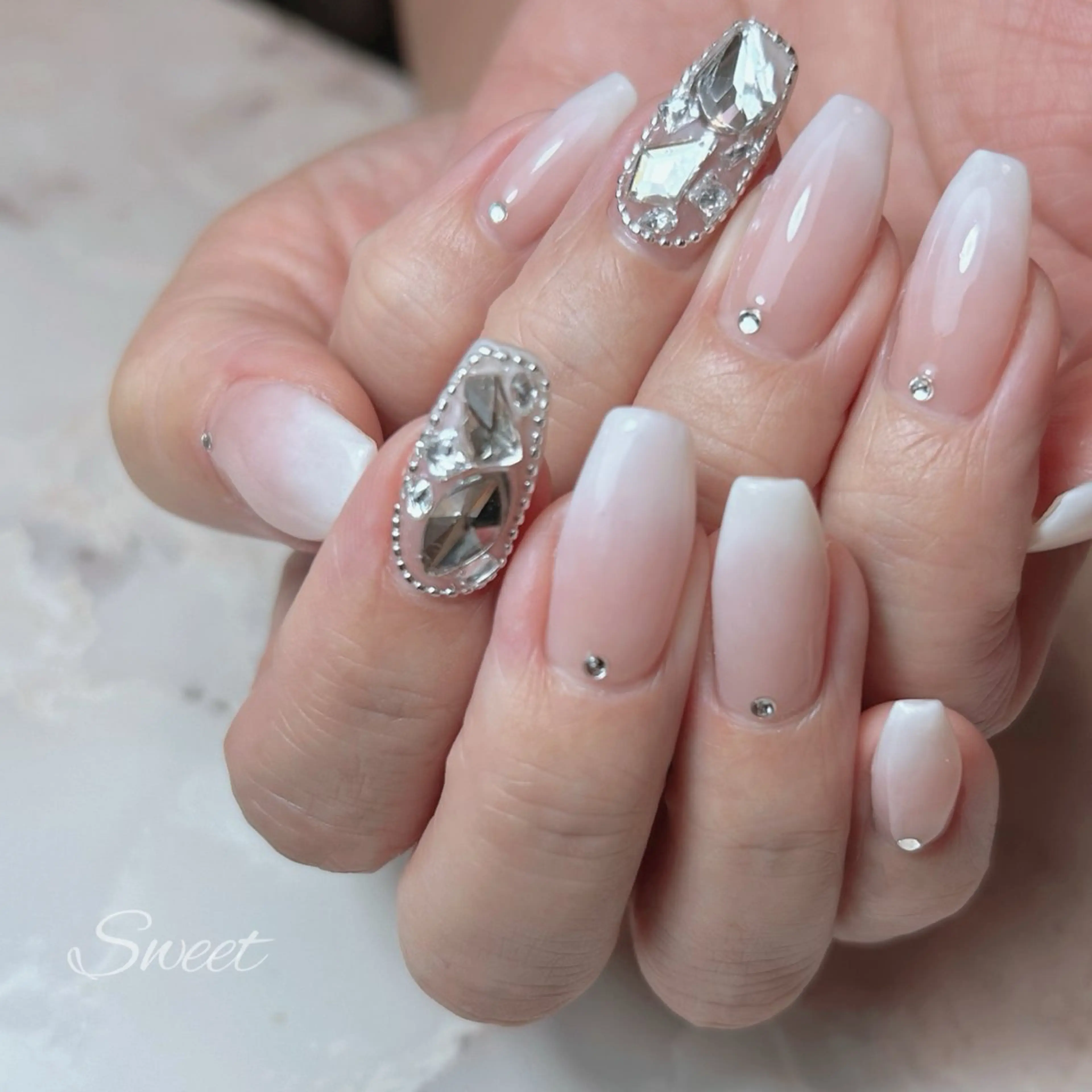 ネイル ハンドネイル sweet 仲野陽子のネイルデザイン