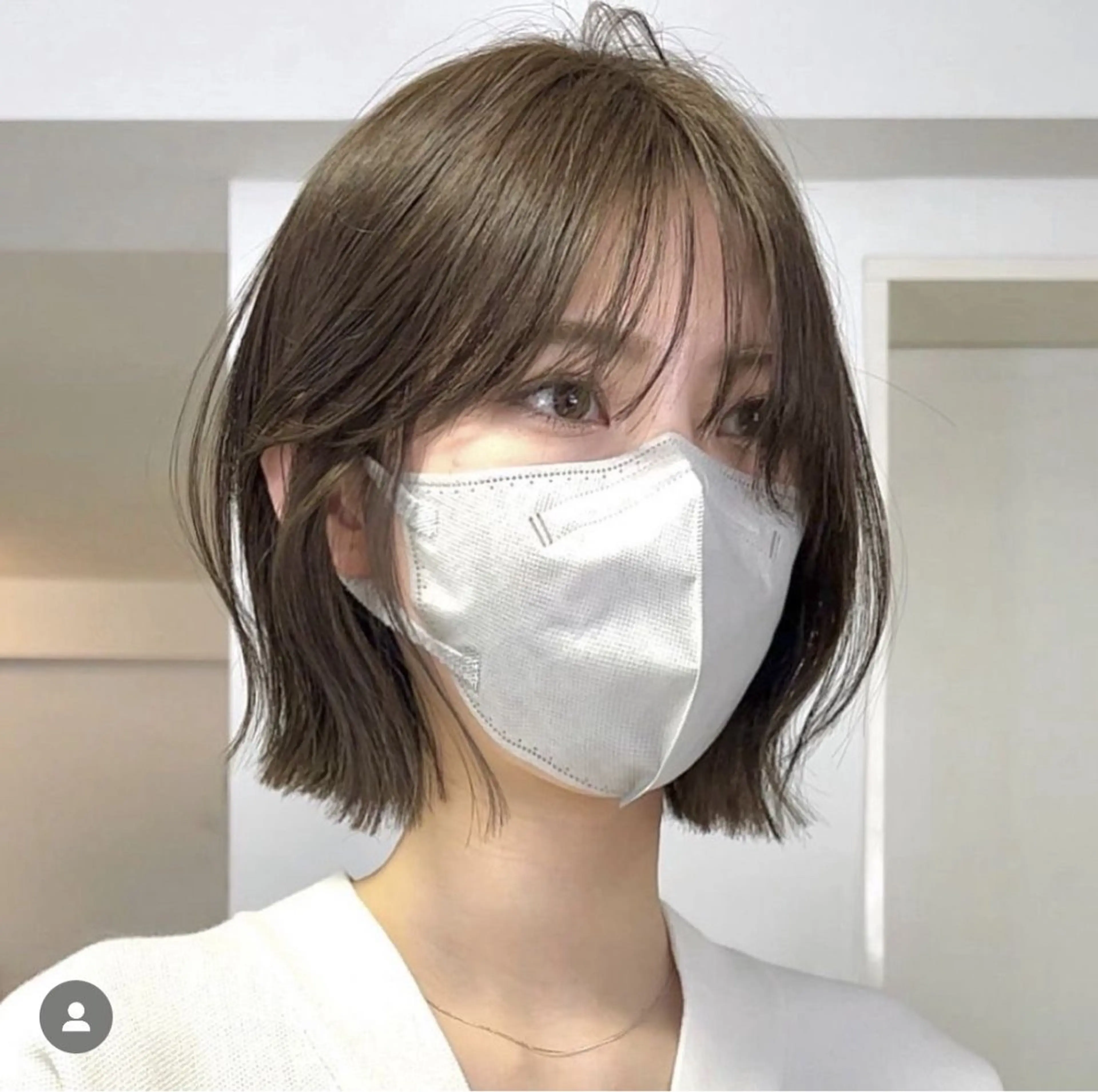 ショート ボブ 丸山 心 / 艶カラーのヘアスタイル