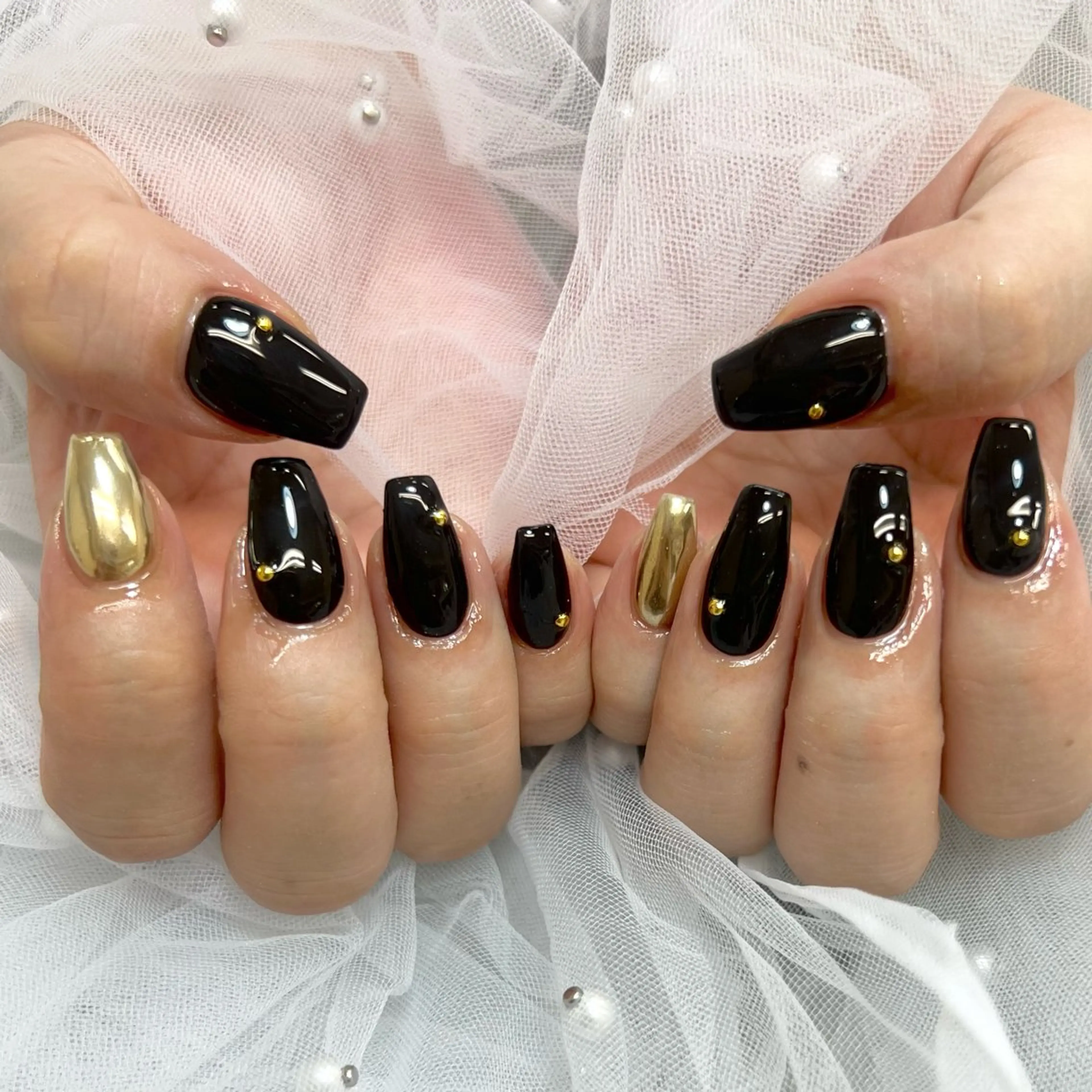 ネイル ミラーネイル ニュアンスネイル ワンカラーネイル ハンドネイル NANA HARUKAのネイルデザイン