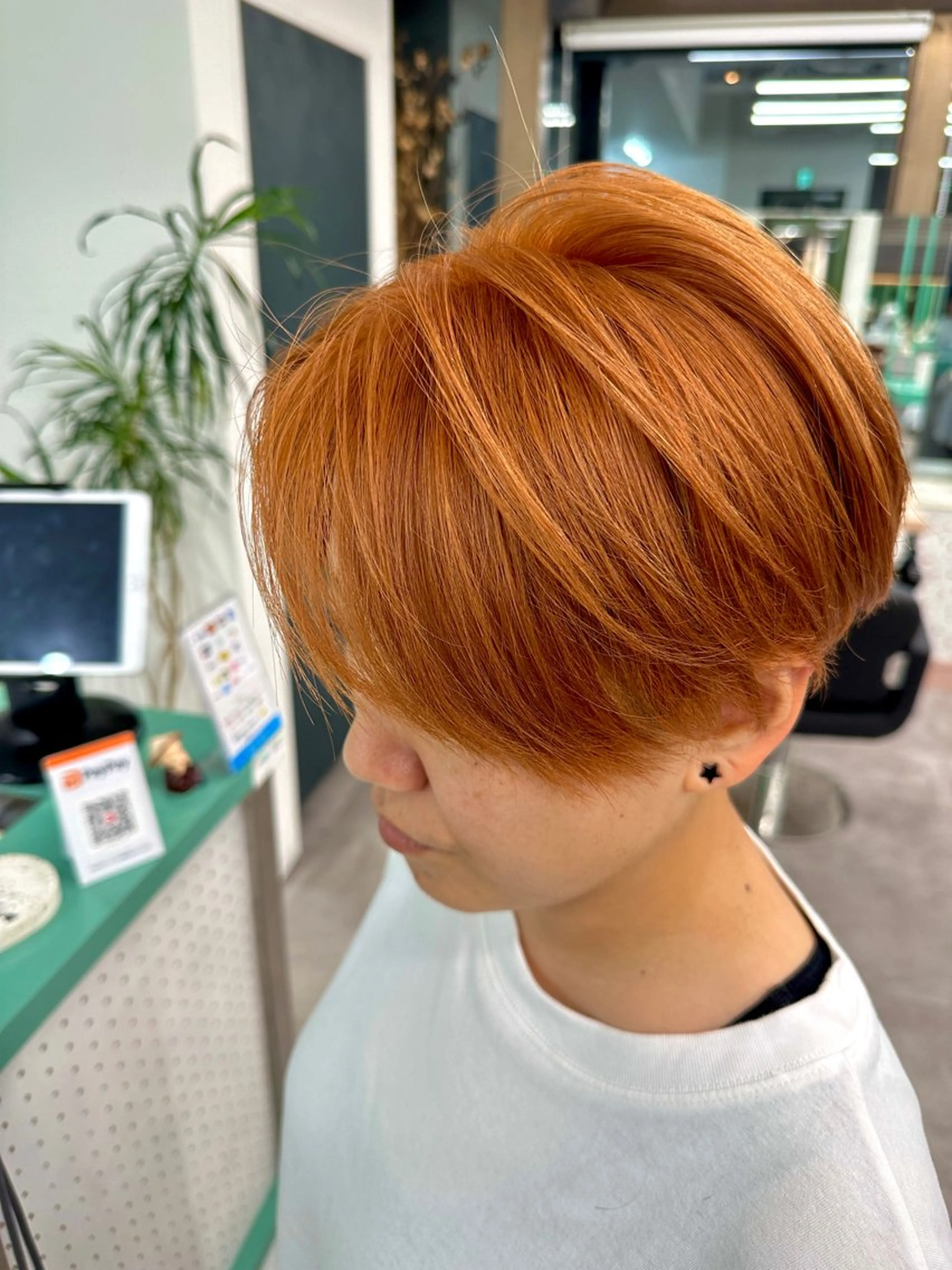 ショート ヘアカラー 💚透明感カラー💚 ♻️本間♻️のヘアスタイル