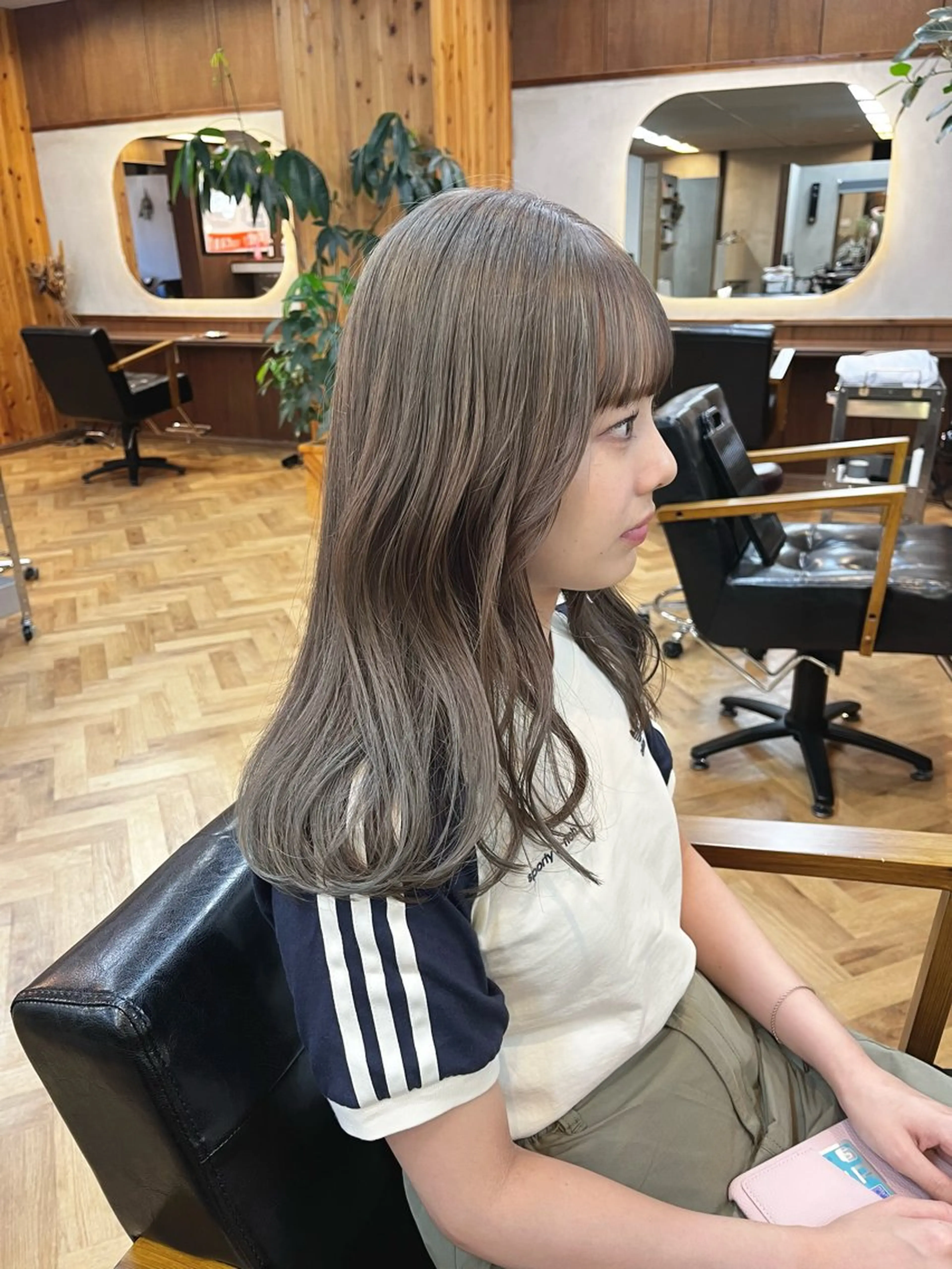 セミロング カラー ヘアアレンジ ブリーチ ena/ブリーチなし 透明感・レイヤー🎀のヘアスタイル