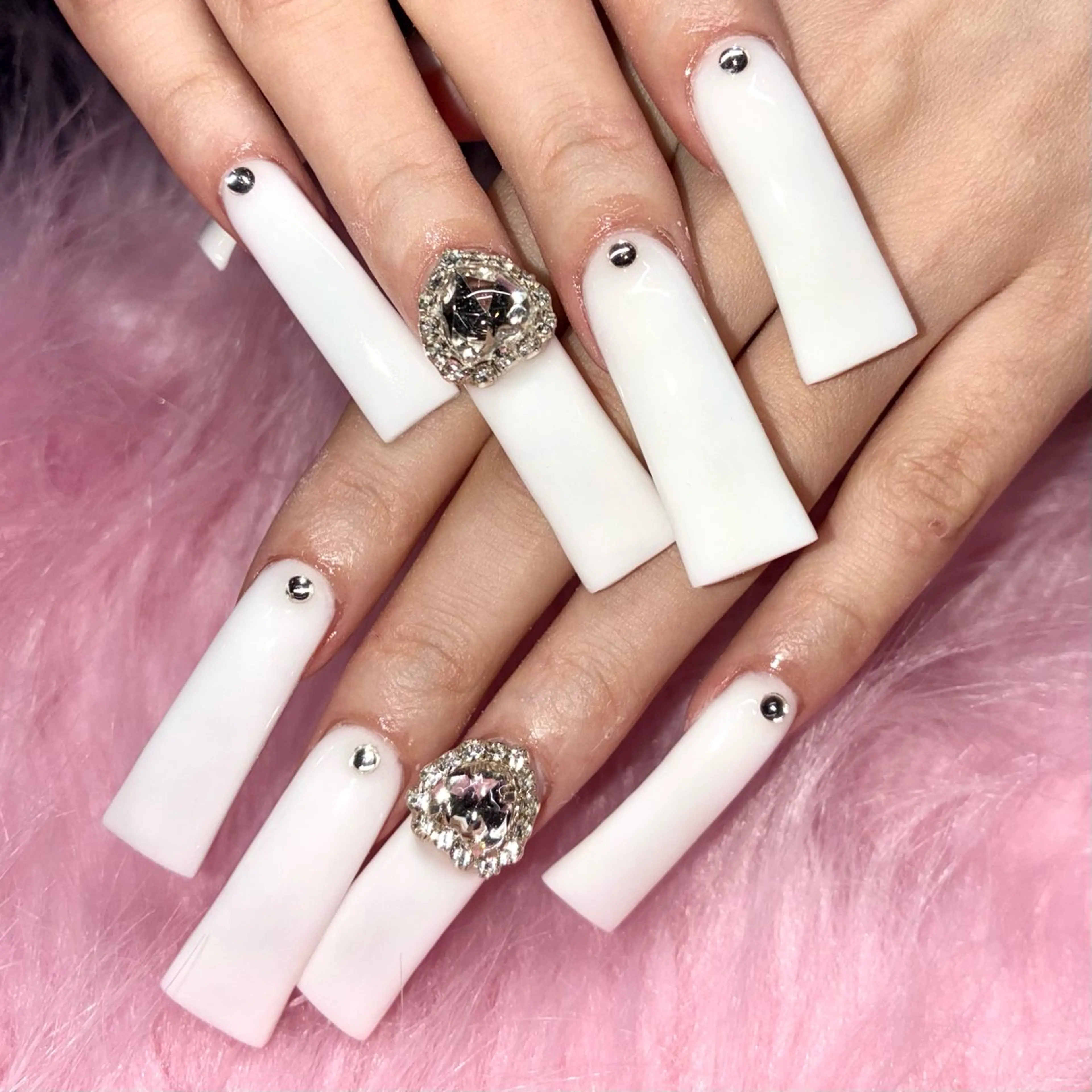 ネイル ハンドネイル Nail ヌシん家 AKANEのネイルデザイン