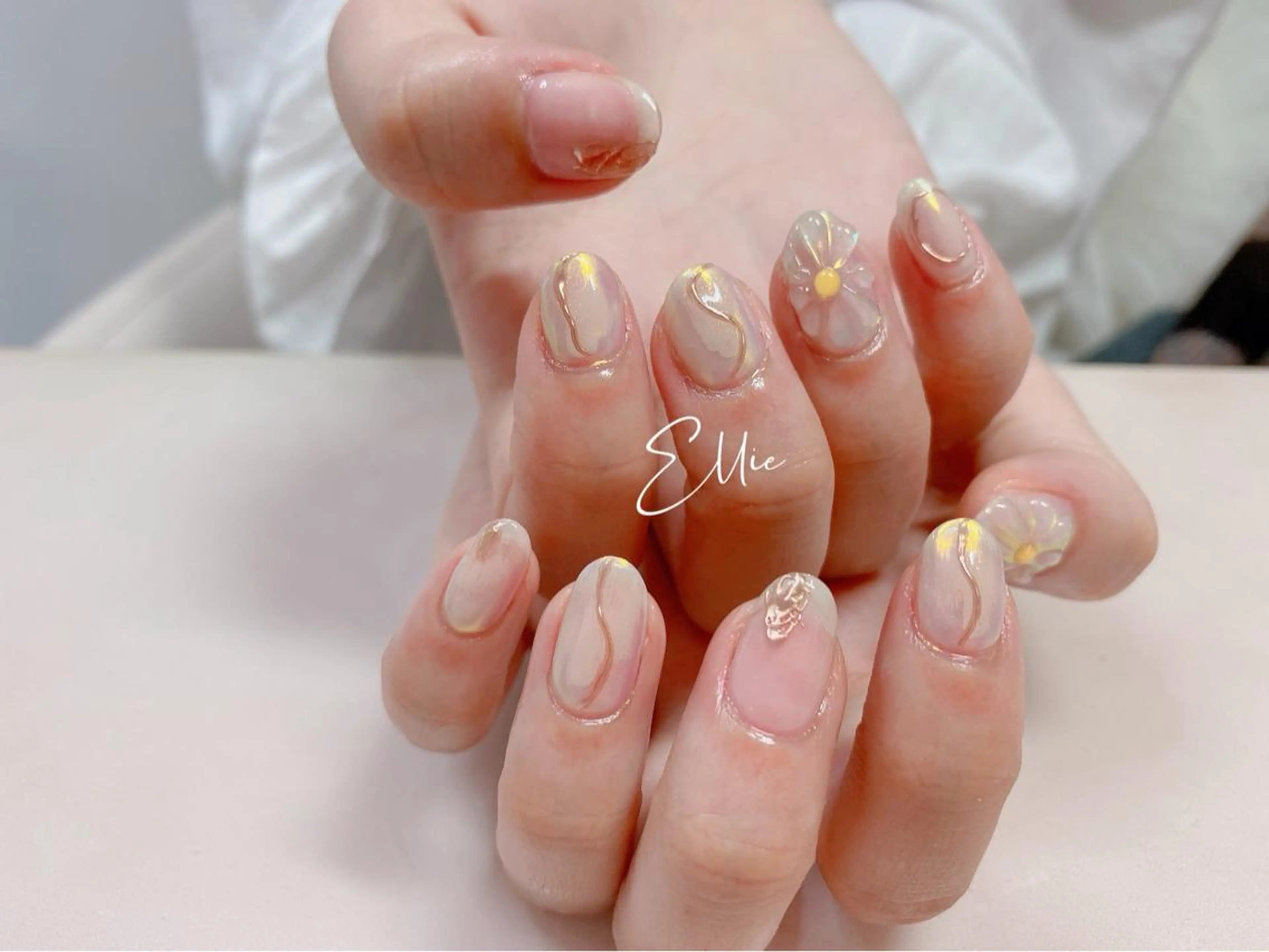 ネイル ハンドネイル ハンドケア 閨匠ビューティサロン 新橋店♡Ellieのネイルデザイン