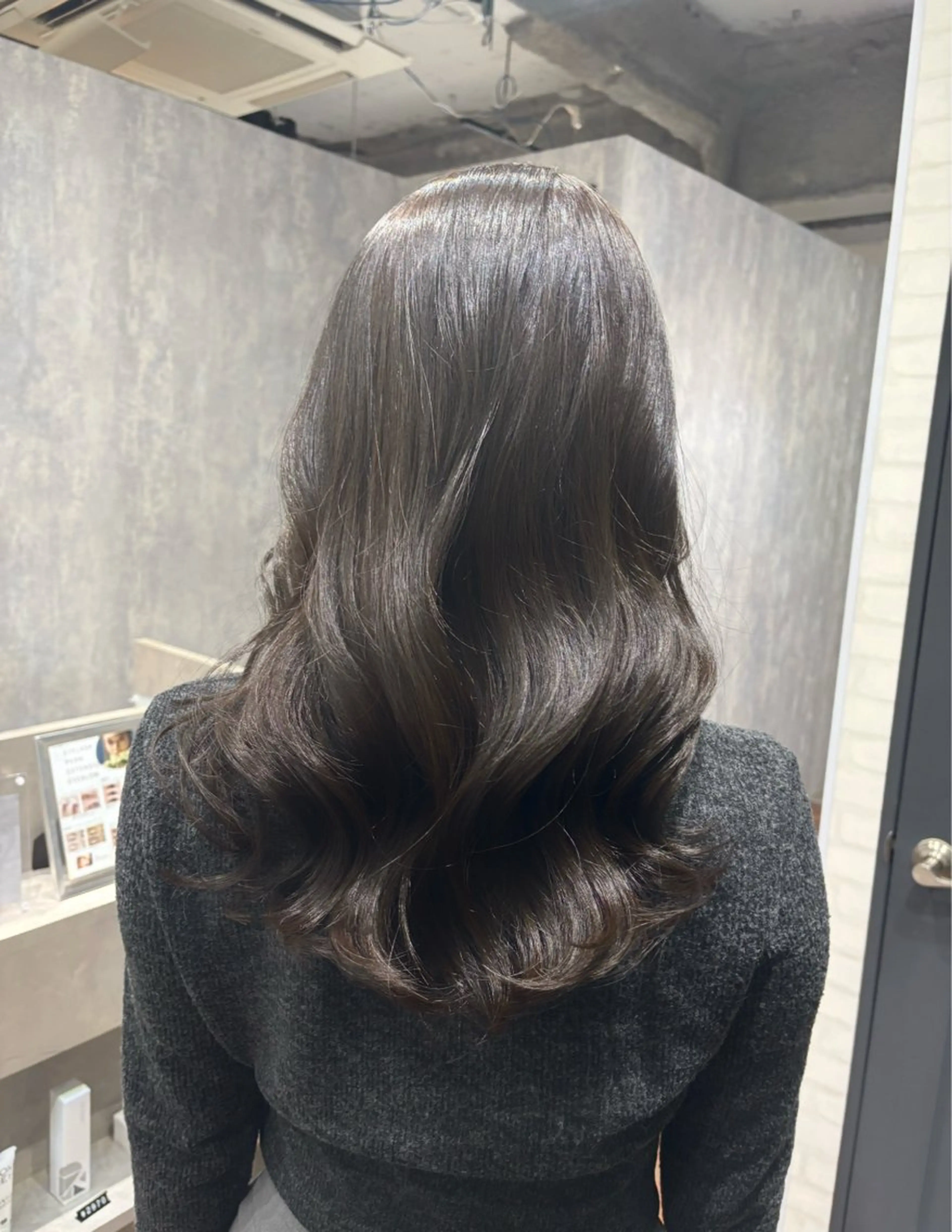 ロング カラー ヘアアレンジ カット ヘアカラー トリートメント kei🤎ベージュ /透明感カラー/博多のヘアスタイル