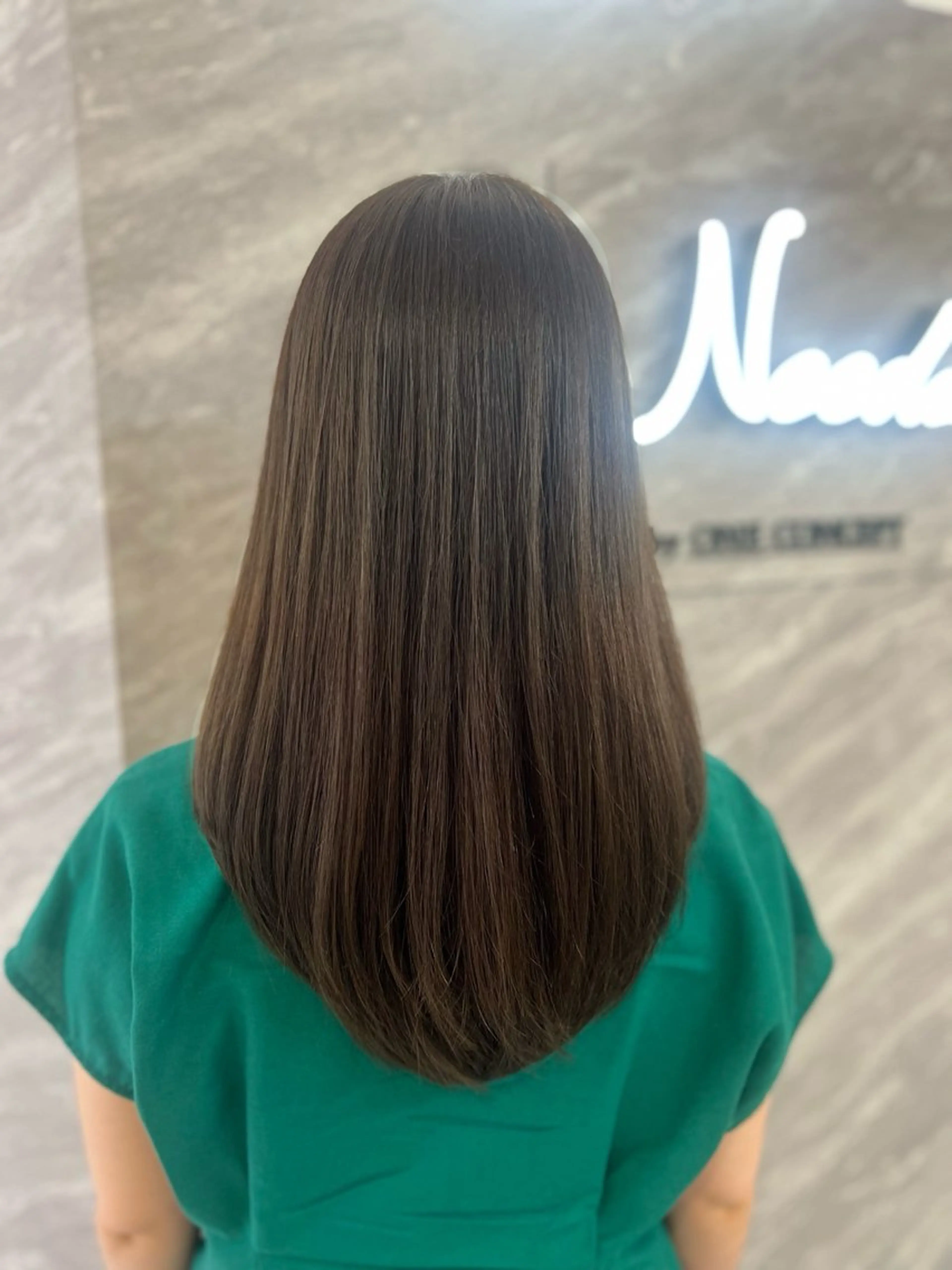 ロング 骨格/顔型/診断/ 伏見/伊藤桃花のヘアスタイル