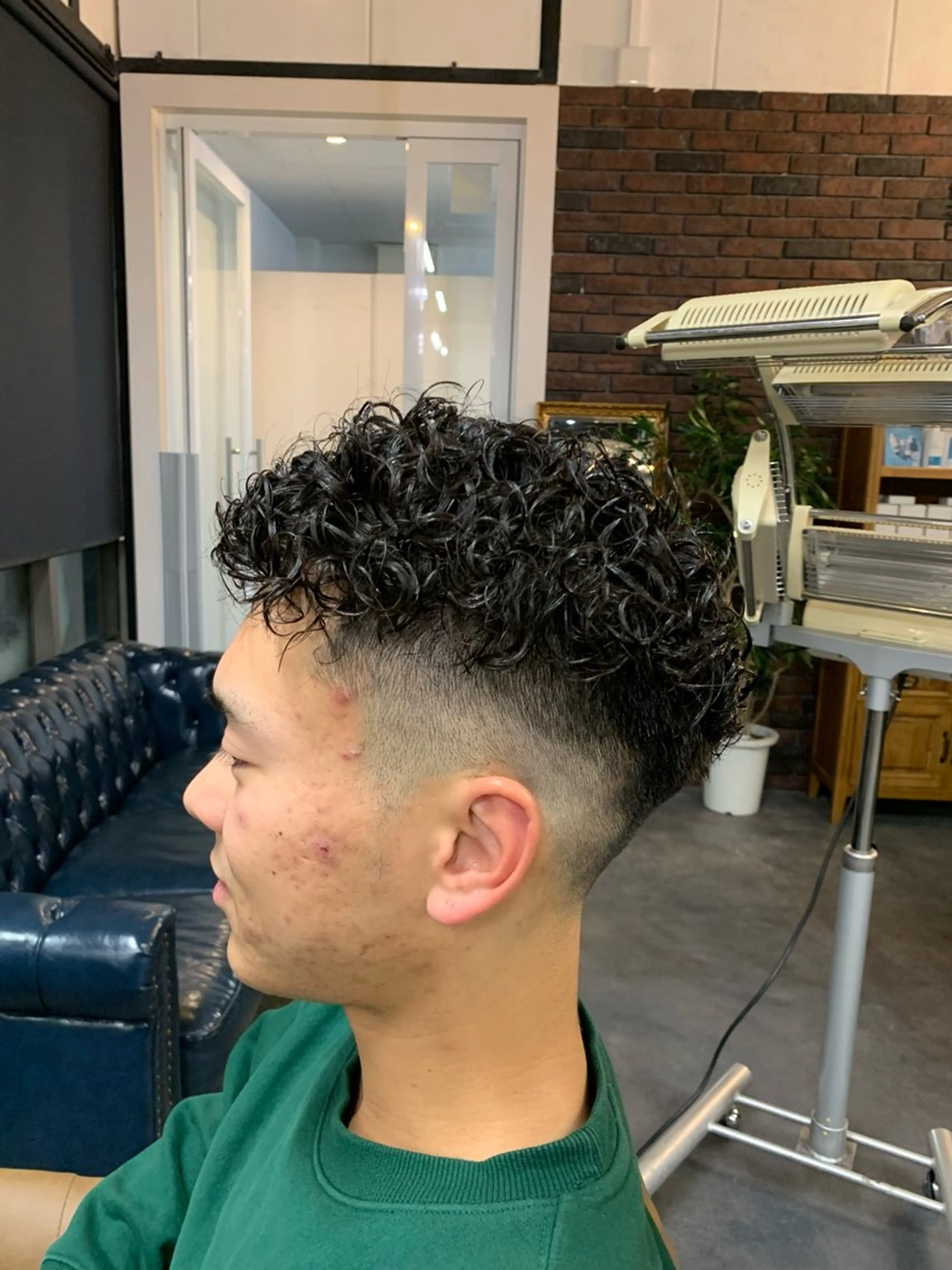 ショート パーマ ✒️ハイトーン/ メンズ特化　Rikuのヘアスタイル