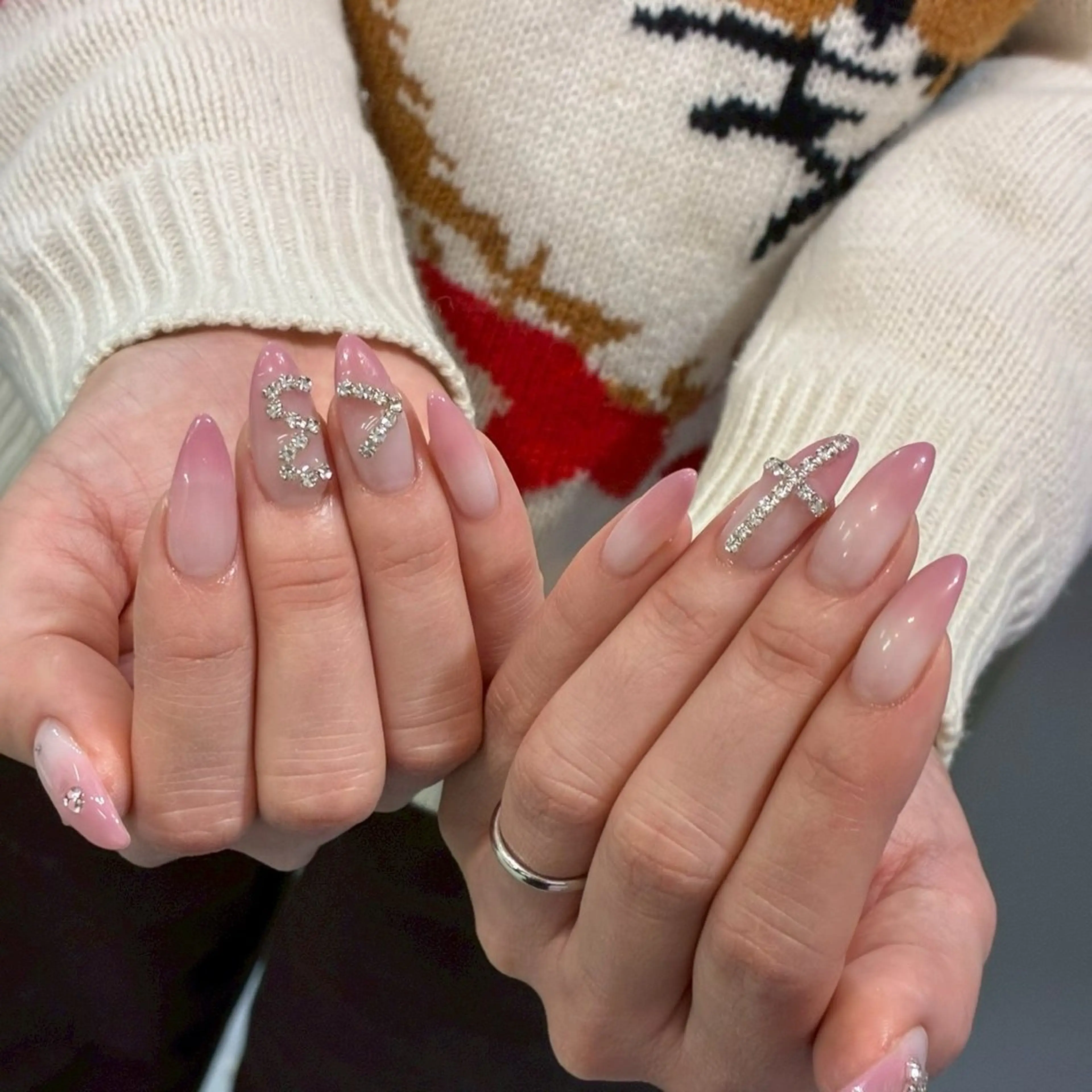 ネイル グラデーション キラキラネイル ハンドネイル Risa 梅田/南森町ネイルのネイルデザイン