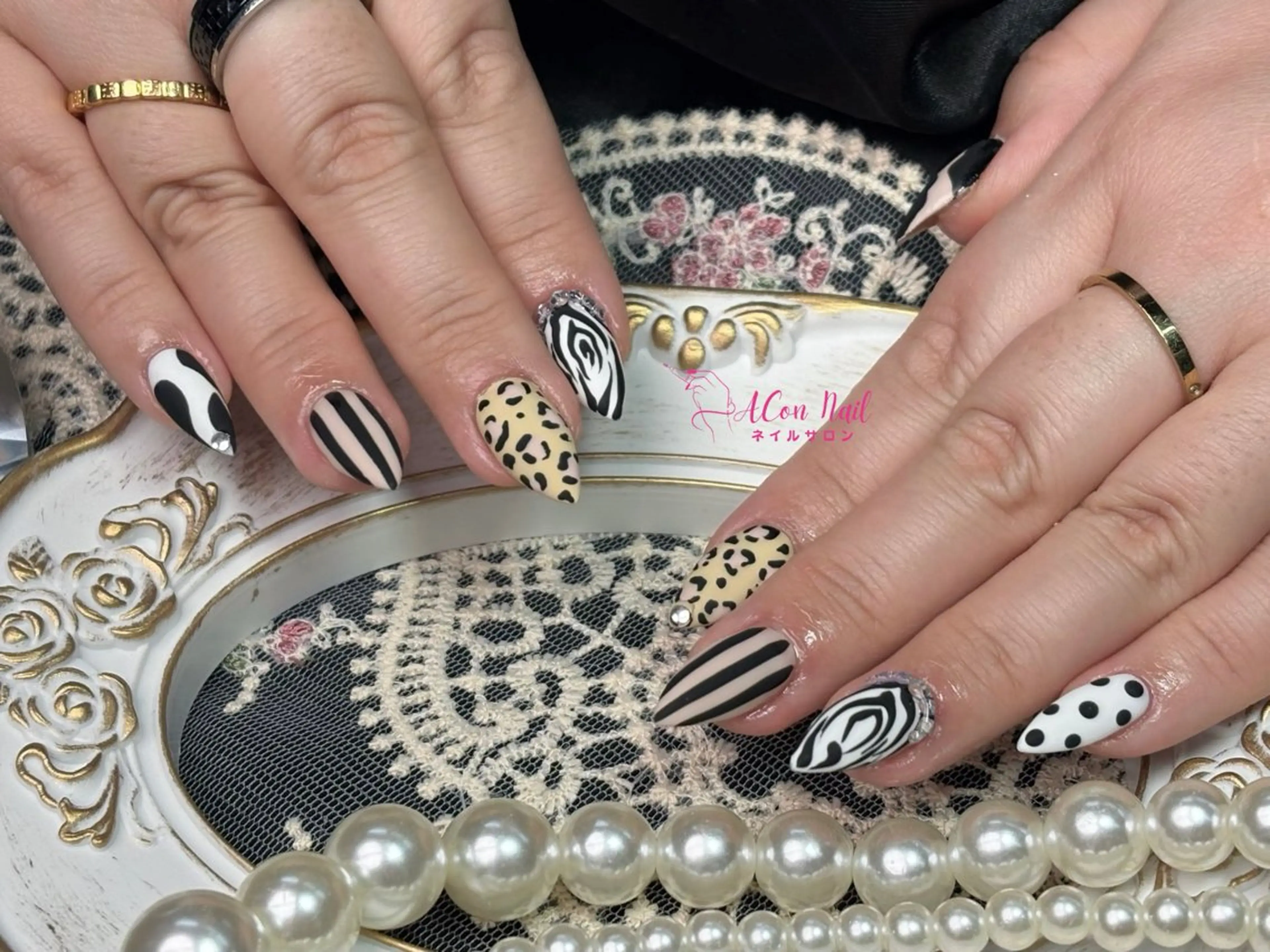 ネイル 桜ネイル 長さ出し フラワーネイル フレンチネイル ジェルネイル ハンドネイル ACon NailSalonのネイルデザイン