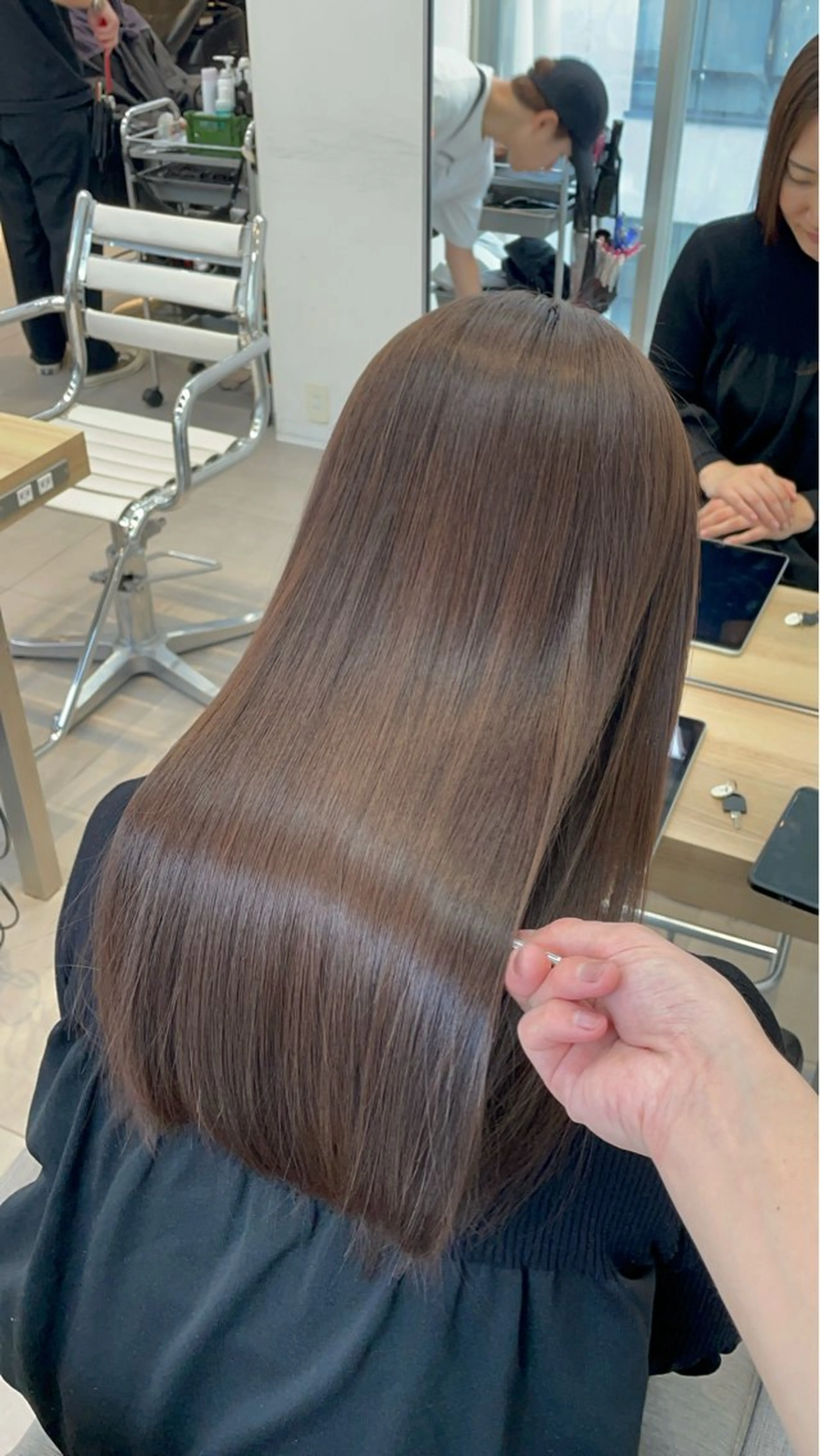 ロング カラー 髪質改善 ✨髪質改善✨美髪 矯正🫧小泉のヘアスタイル