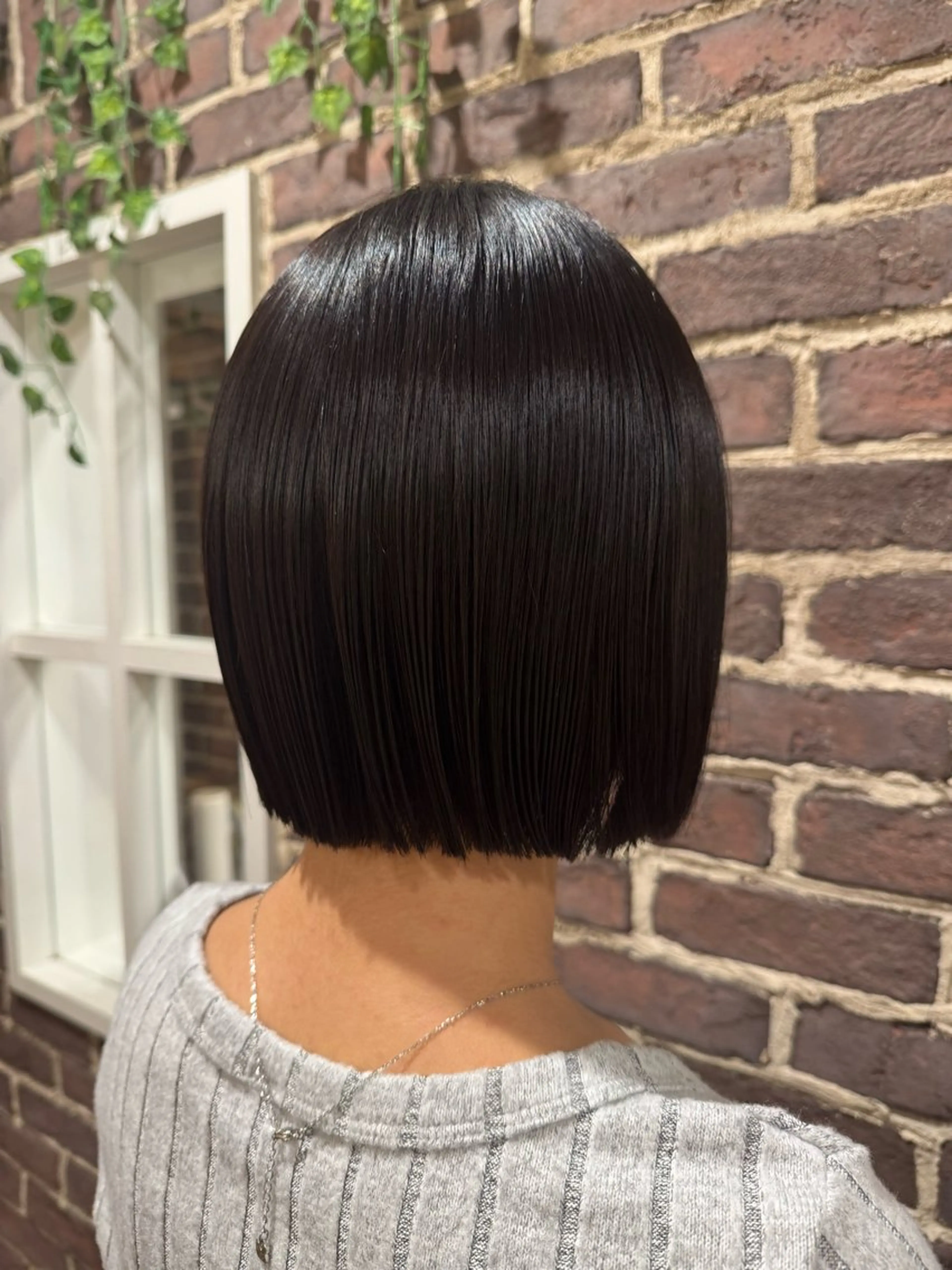 ショート 新井 菜摘のヘアスタイル