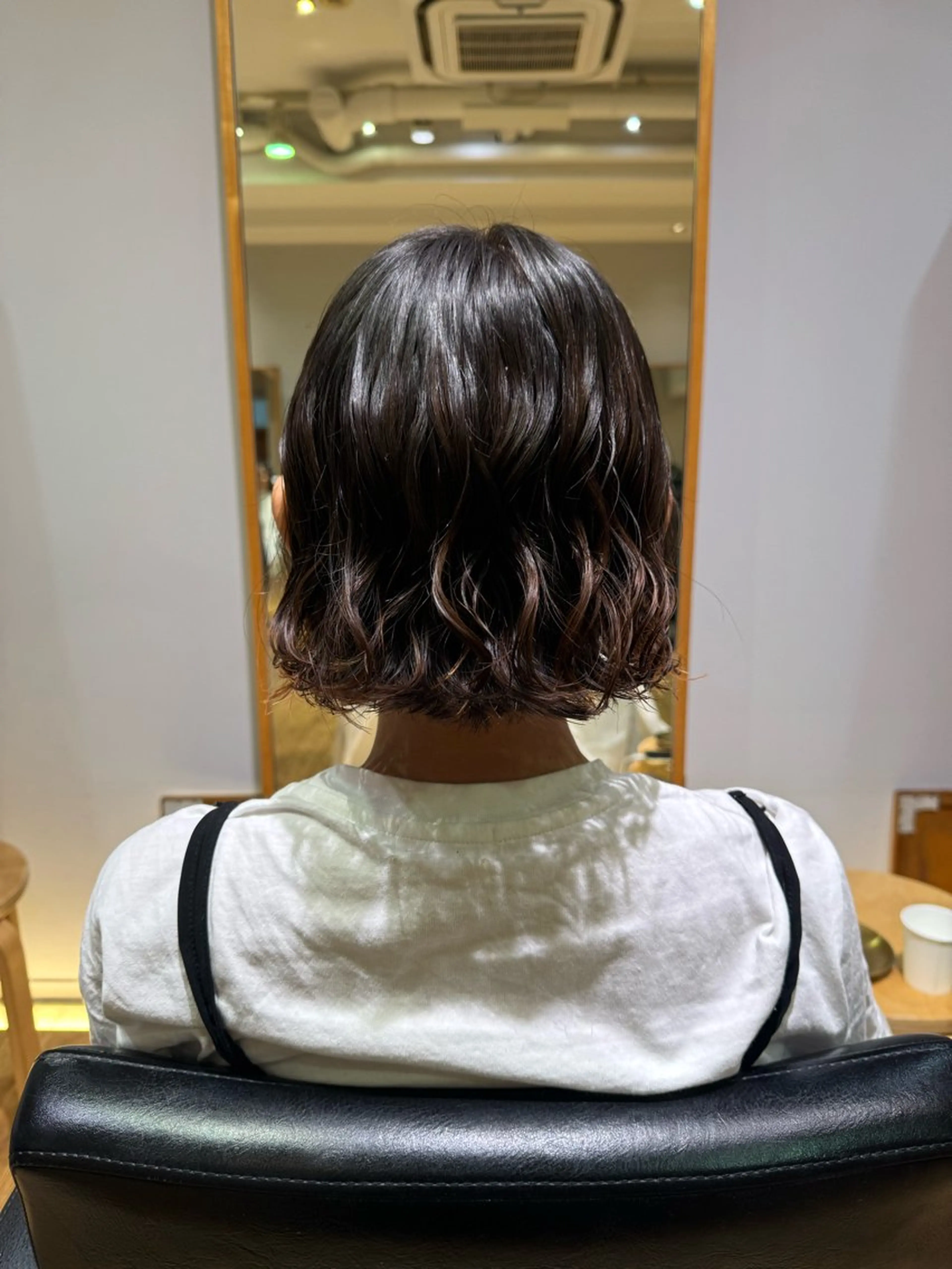 ショート カット パーマ 大人可愛い♡コテ巻き パーマ🌼杉田 萌恵のヘアスタイル