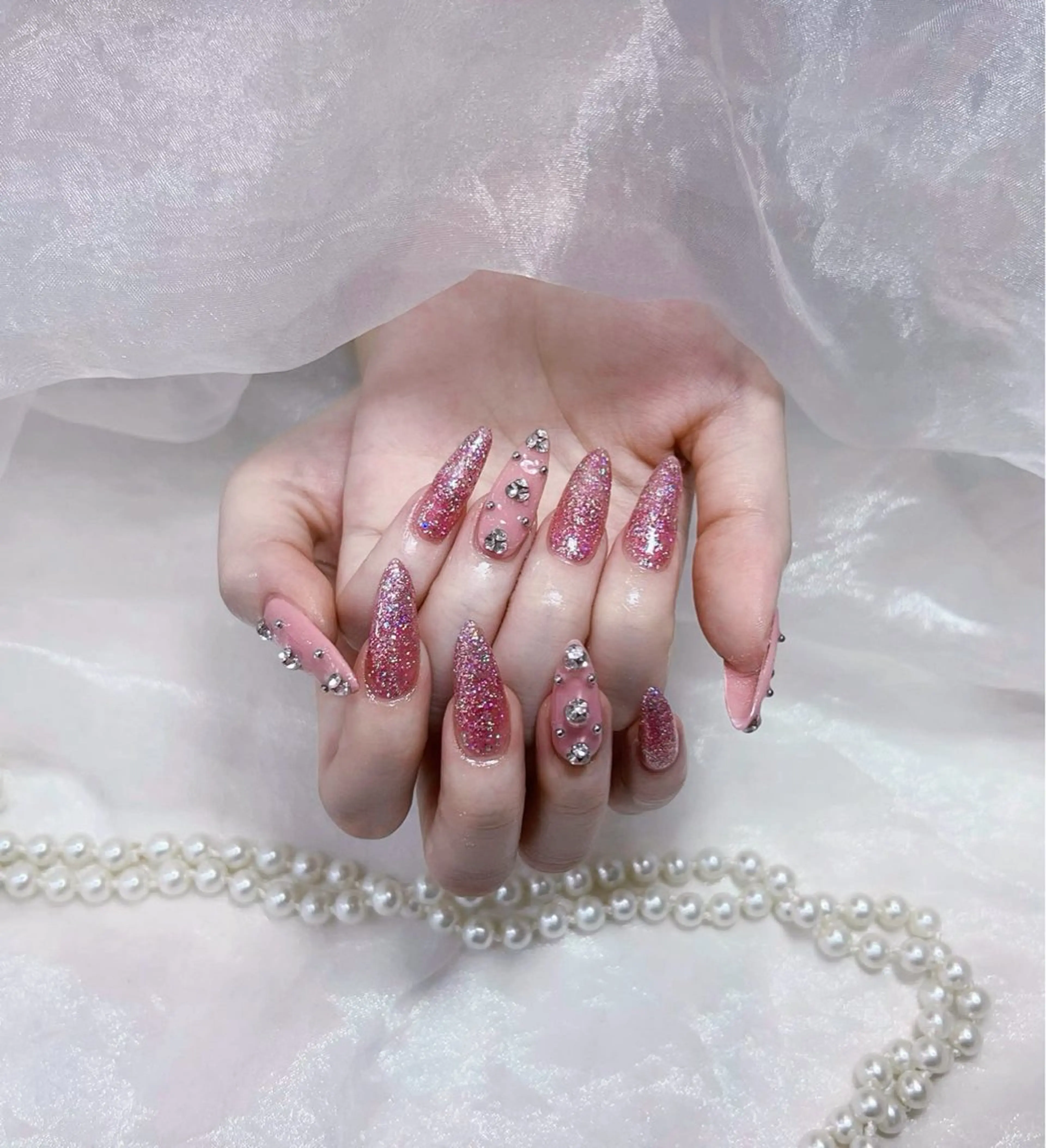 ネイル ハンドネイル VIVIAN リサのネイルデザイン