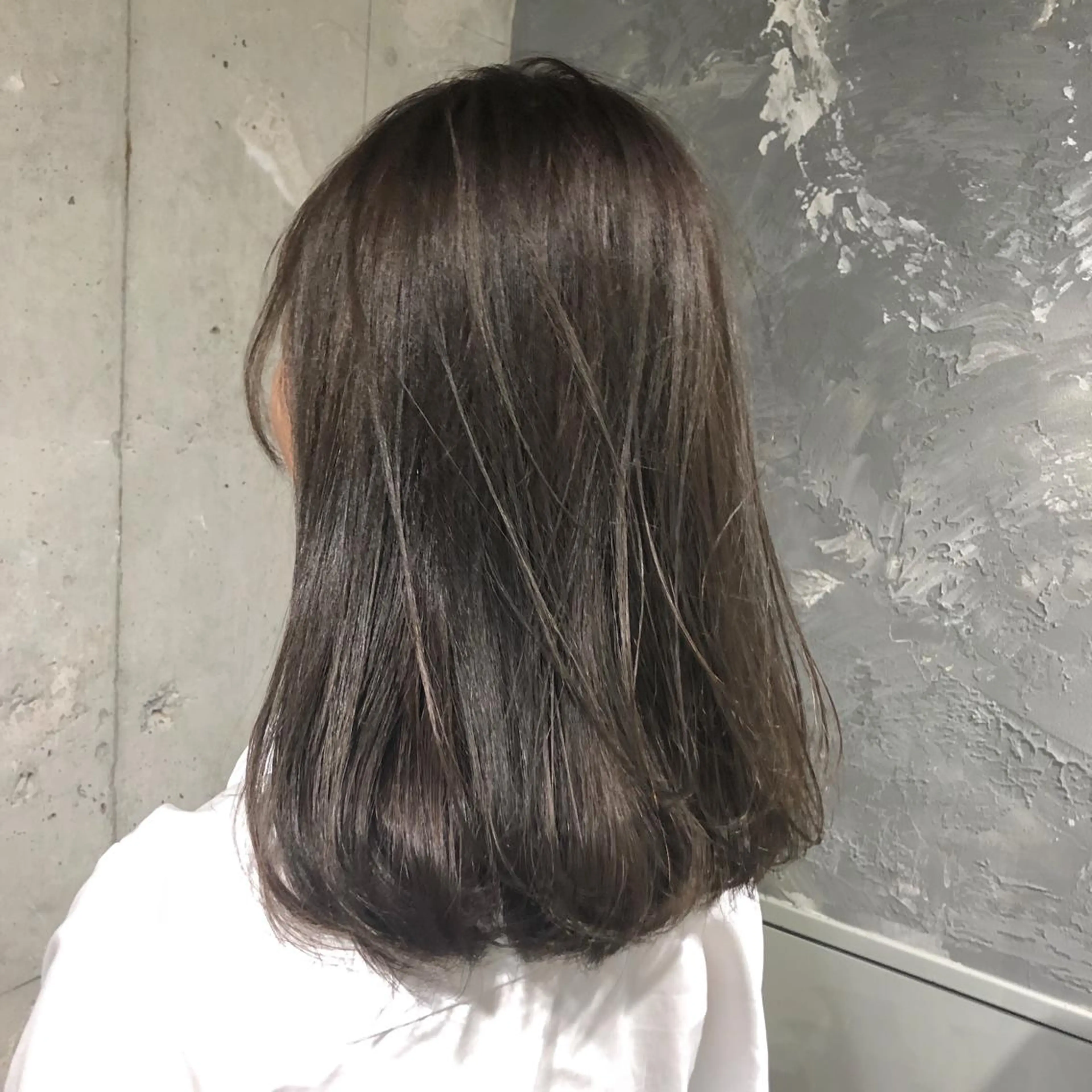 ミディアム カラー ヘアアレンジ グレージュ ハイライトカラー ハイライト 美髪矯正/透明感カラ ー🫧YUUKI🫧のヘアスタイル