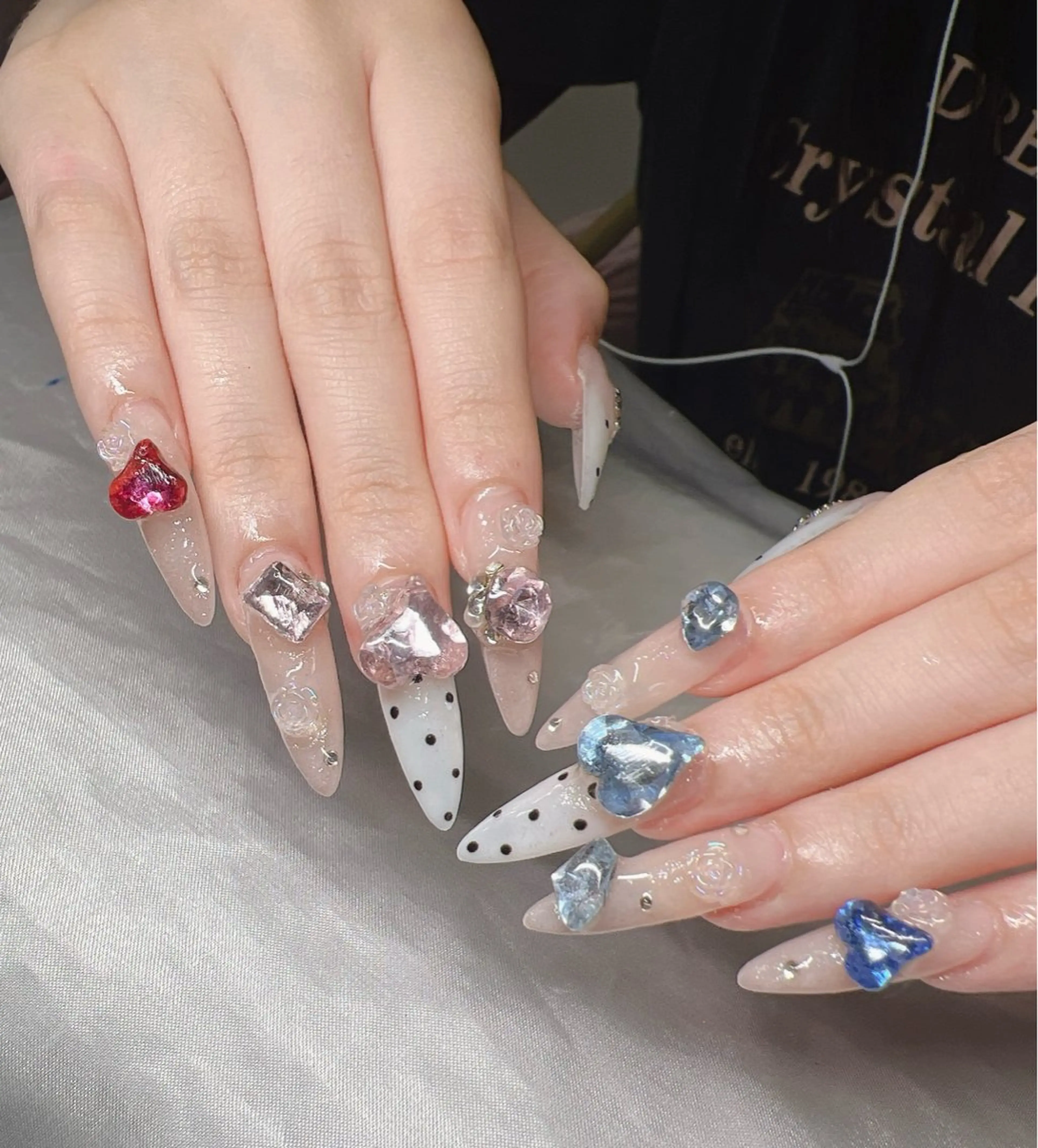 ネイル ハンドネイル Lee Nailsのネイルデザイン