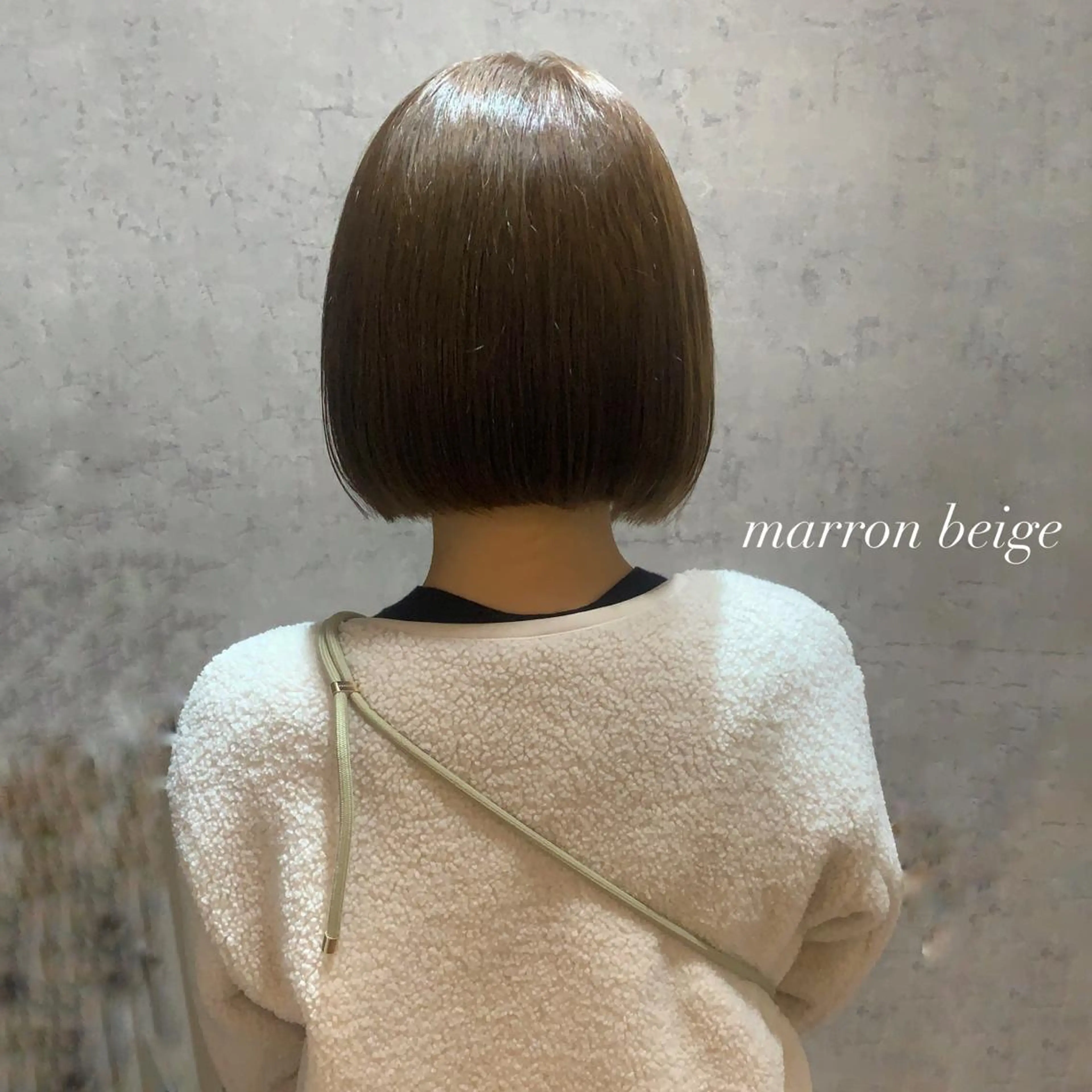 ショート カラー ベージュカラー ミルクティーベージュ ボブ 💁‍♂️メンズカッ トパーマ💈大田涼華のヘアスタイル