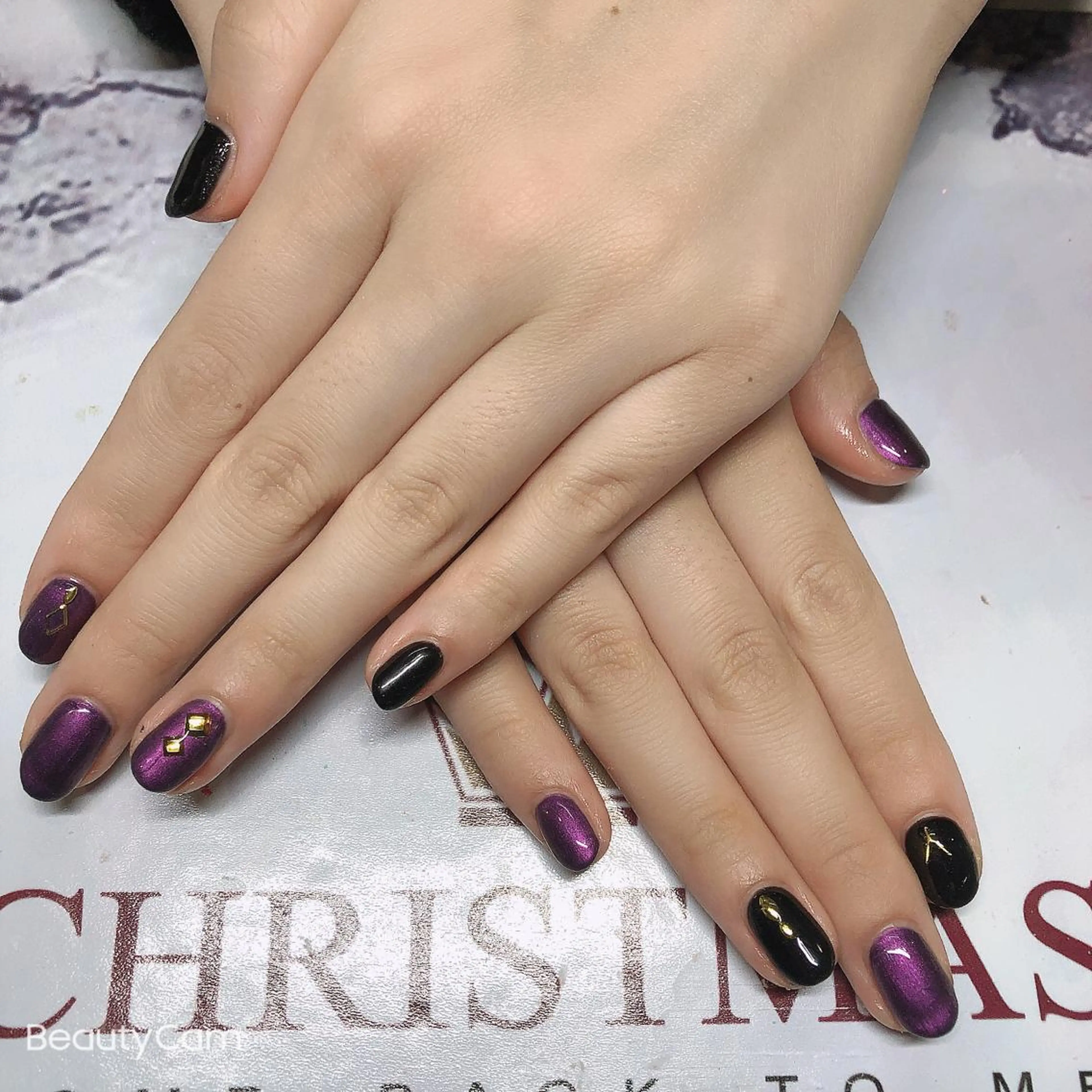 ネイル ガレンドウ 白澤 愛子のネイルデザイン