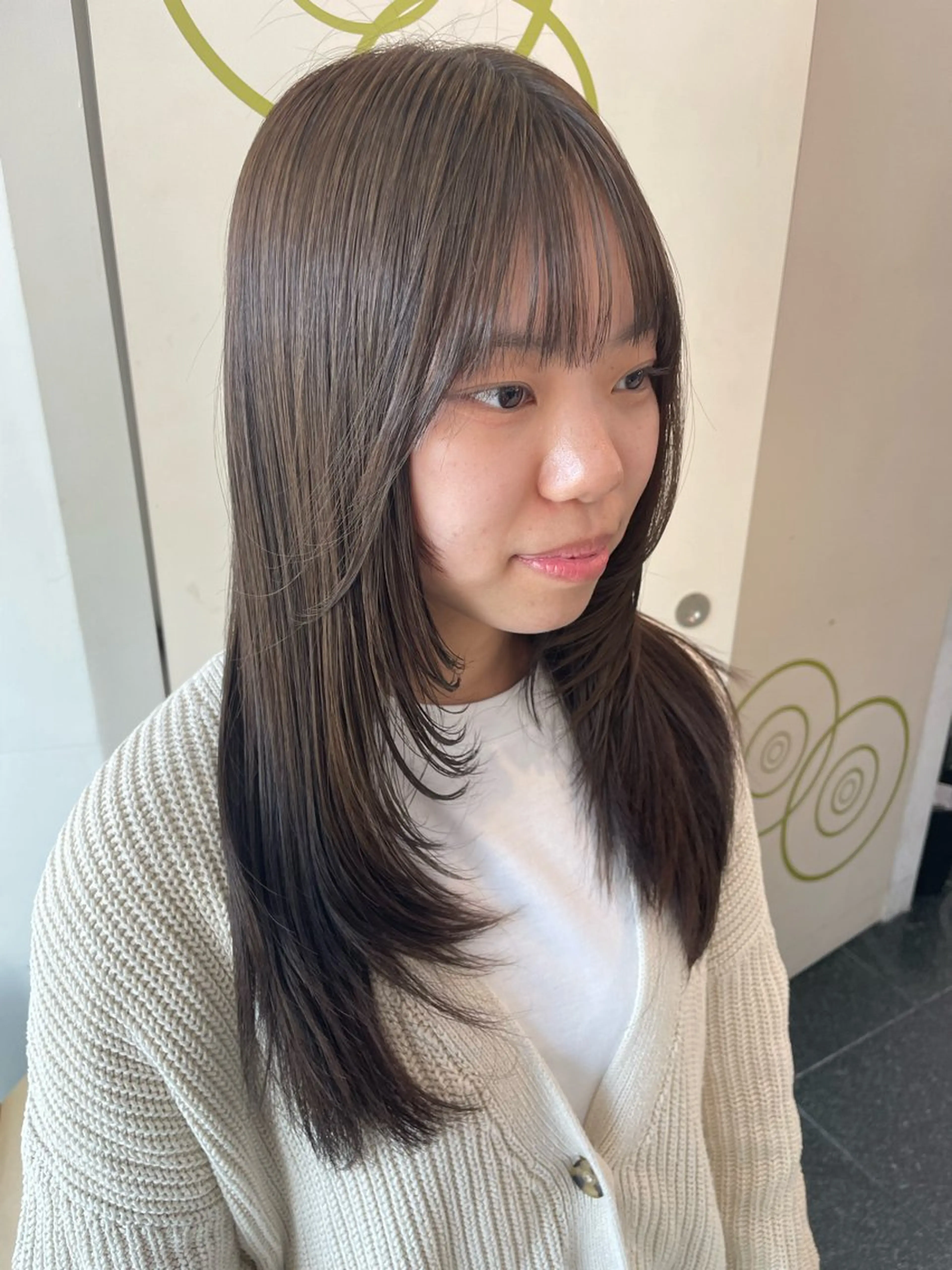 ミディアム 艶髪韓国レイヤー 🇰🇷✨小清水✨のヘアスタイル