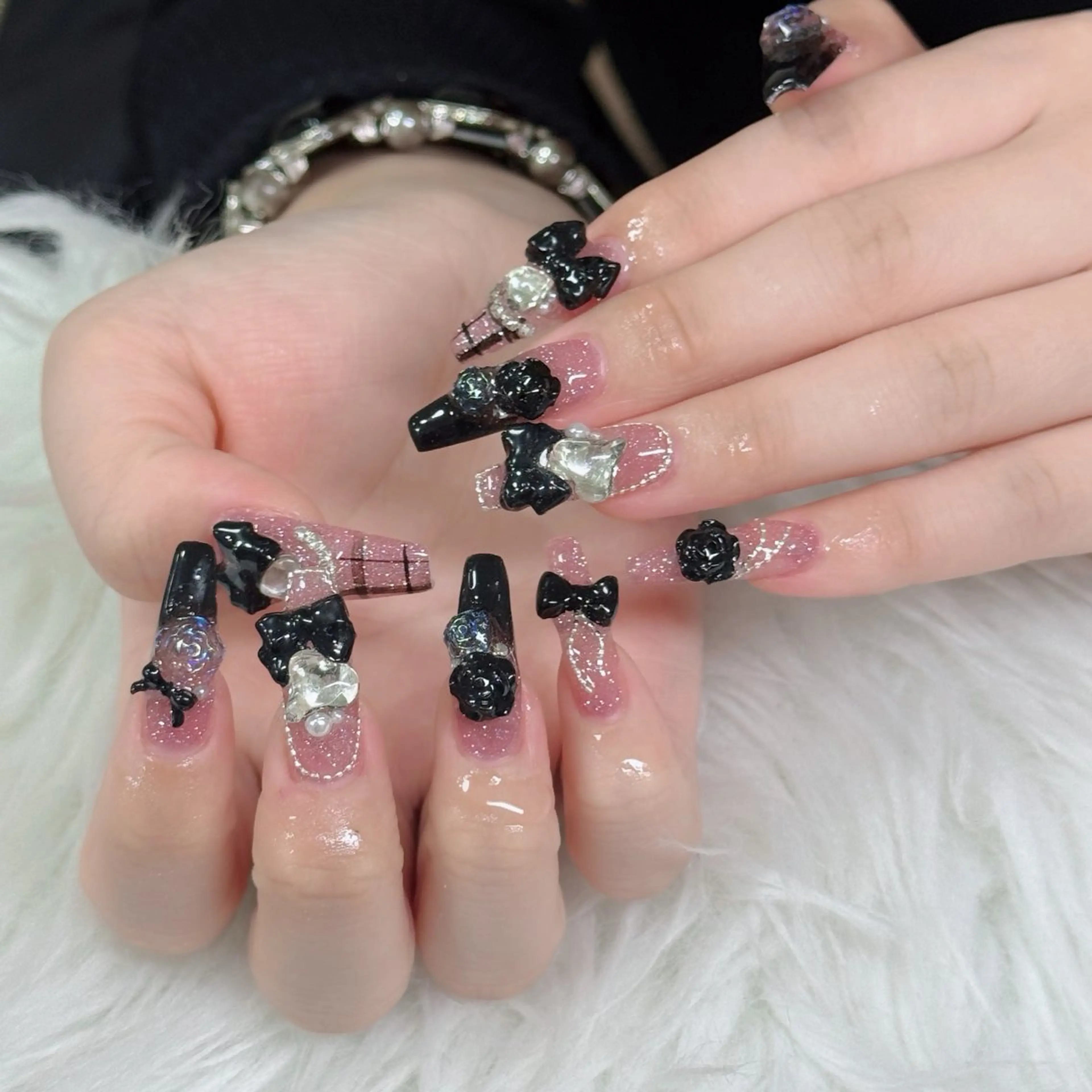 ネイル フットネイル フレンチネイル グラデーション 韓国ネイル ロングネイル ハンドネイル Hani Nail Salonのネイルデザイン
