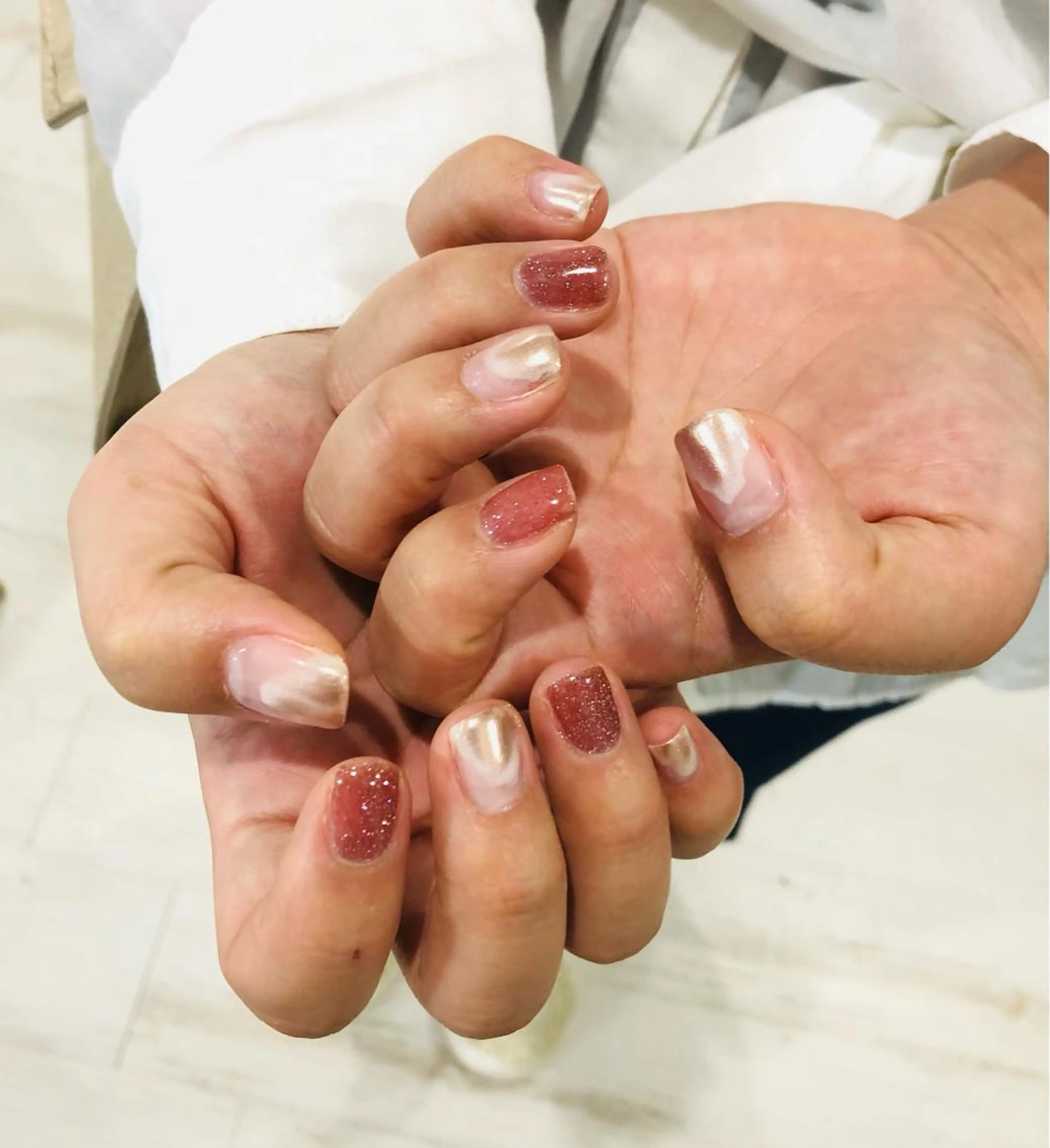 ネイル 入学式 フラッシュネイル フレンチネイル 卒業式 ラメ(グリッター) H3 hitoのネイルデザイン