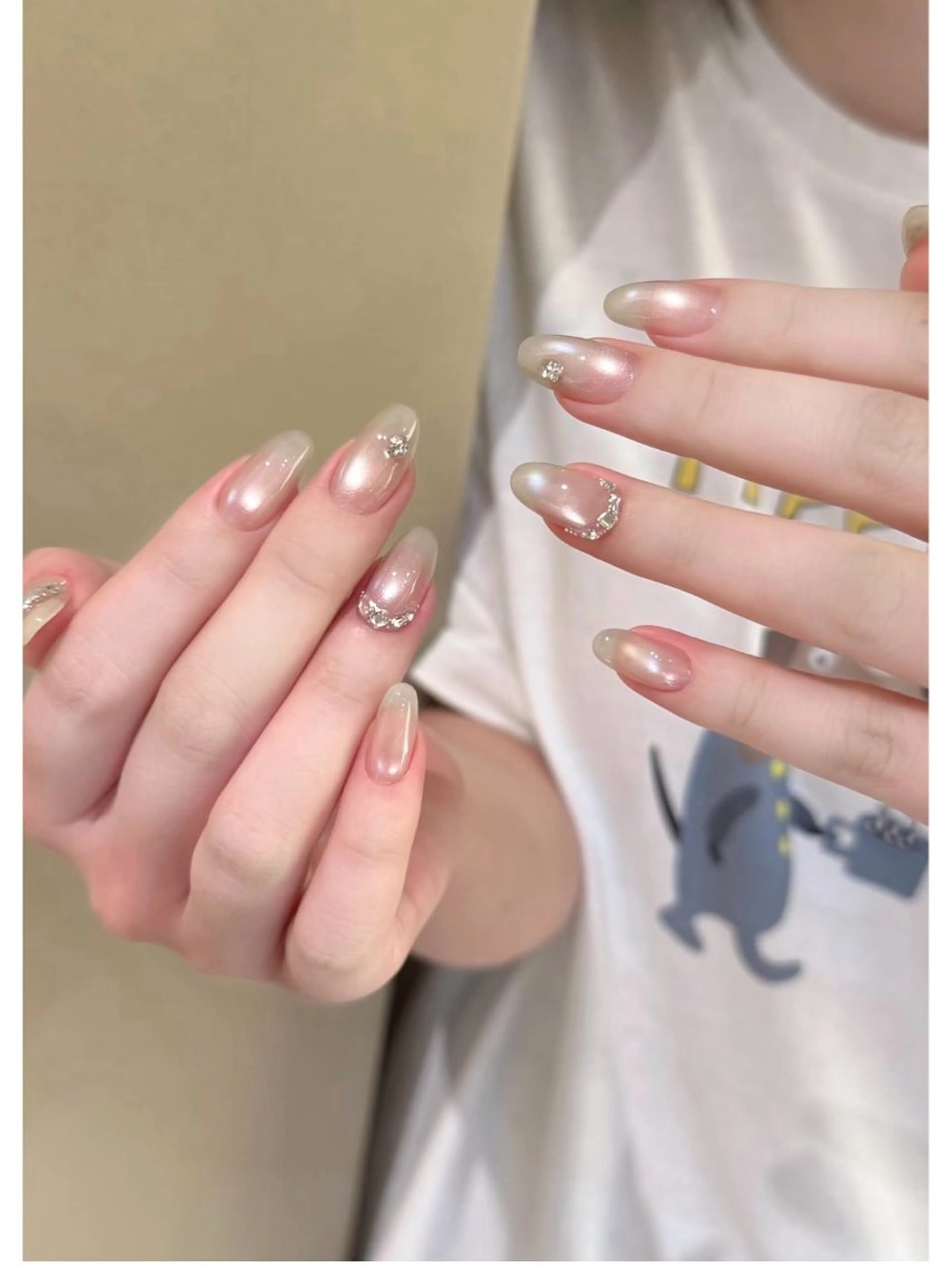 ネイル ギウ ジーナのネイルデザイン