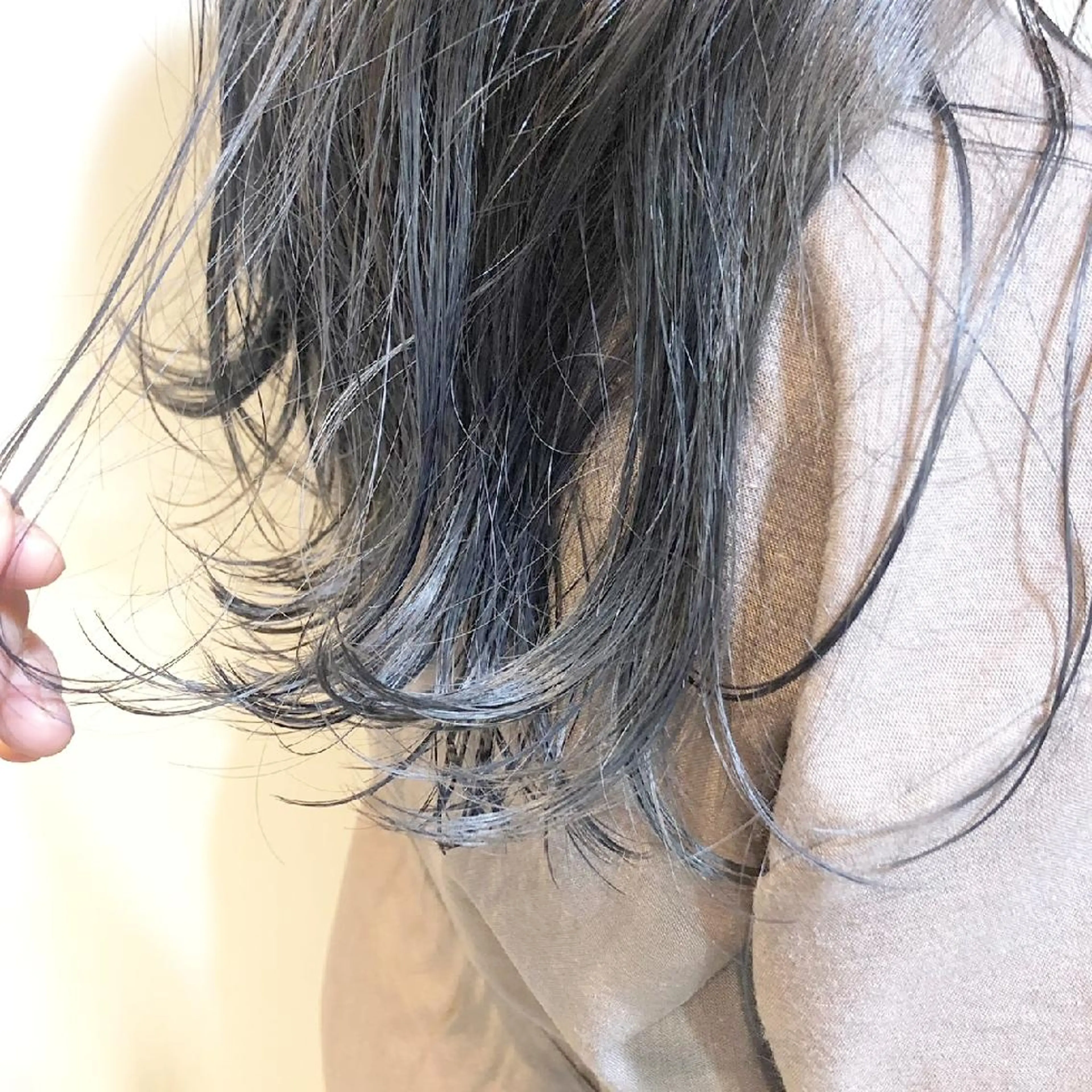 ロング カラー salowin渋谷kitaya park前所属・RIKA韓国ヘア/く びれヘア/上品カラーのヘアスタイル