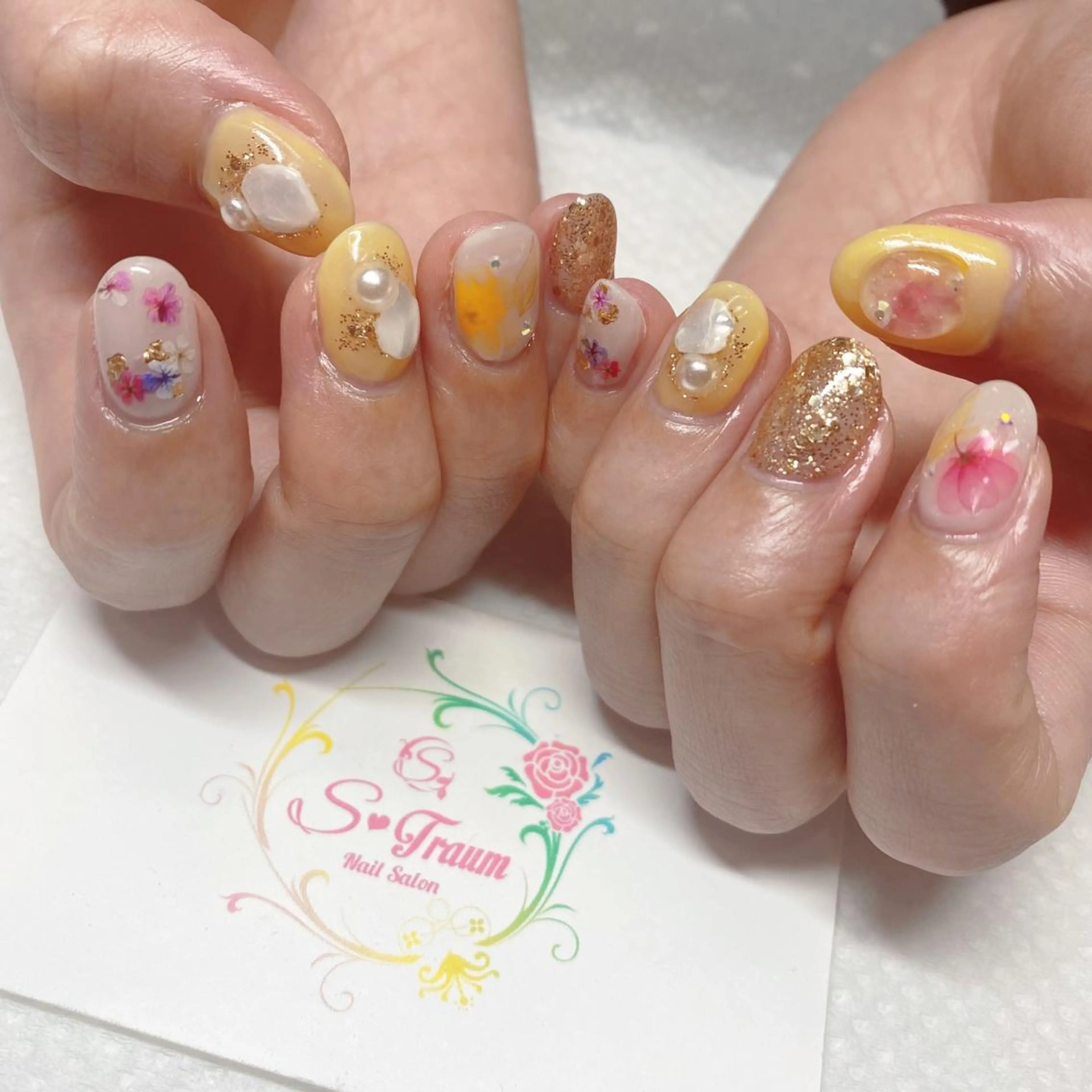ネイル アートネイル ジェルネイル Nail Salon S-Traumのネイルデザイン