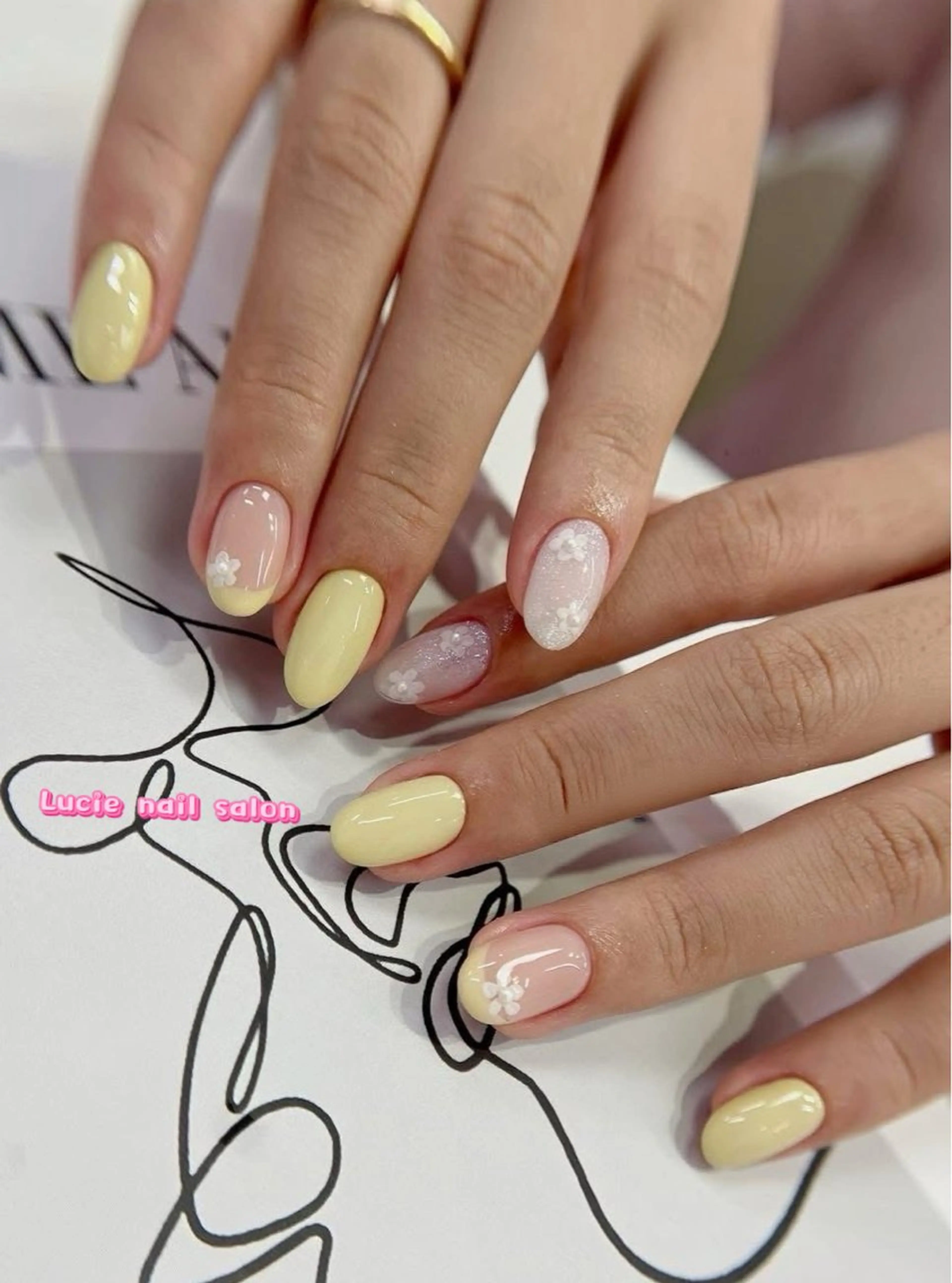 ネイル ハンドネイル LUCIE NAILのネイルデザイン