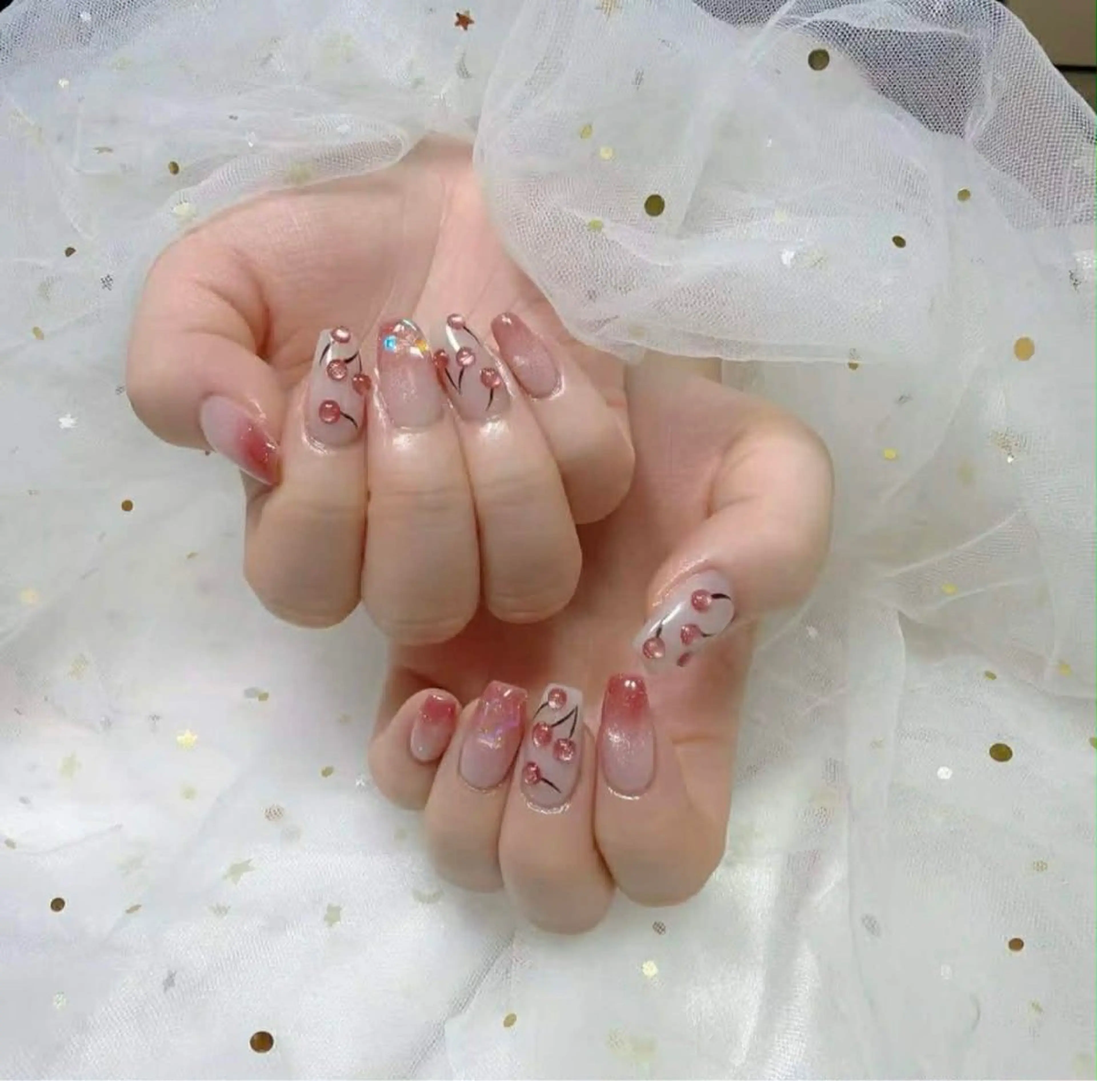 ネイル ハンドネイル REI NAIL1のネイルデザイン