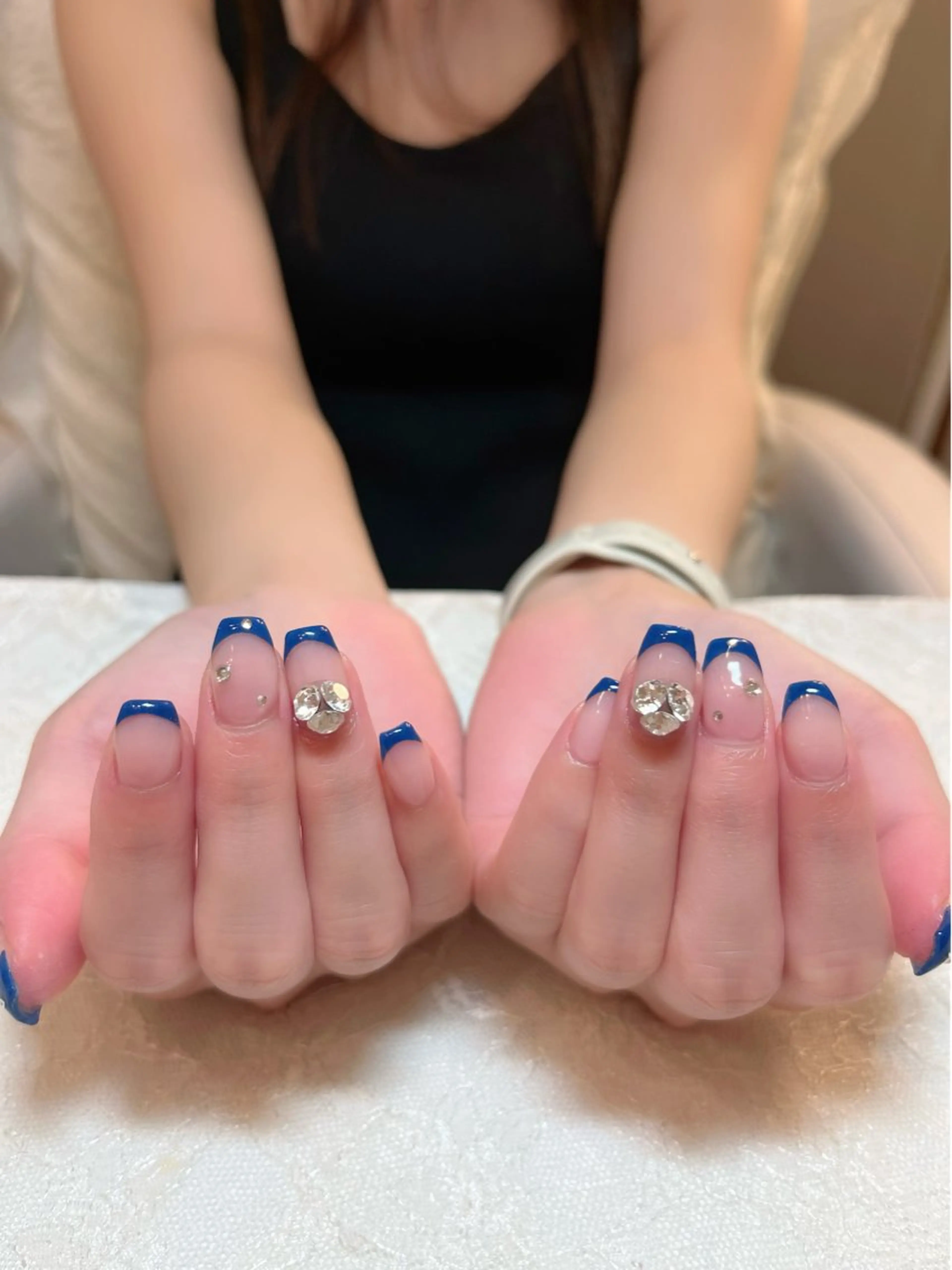 ネイル クリアネイル フレンチネイル ネイビー ハンドケア aoinail所属・aoi nailのネイルデザイン