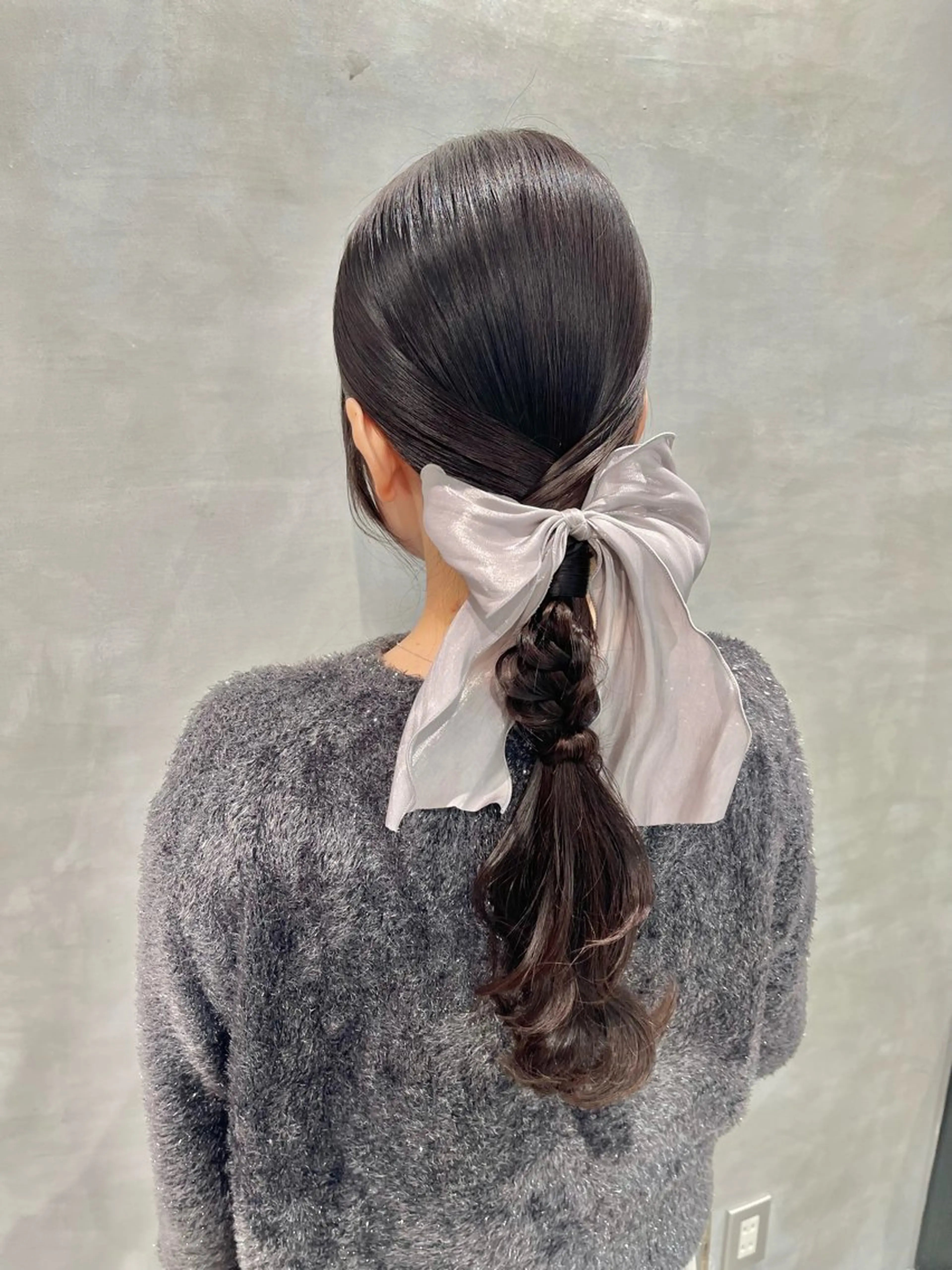 ヘアアレンジ ポニーテール 結婚式・ブライダル 卒業式のヘアスタイル ヘアセット charm《銀座》 ヘアセット/縮毛矯正のヘアスタイル